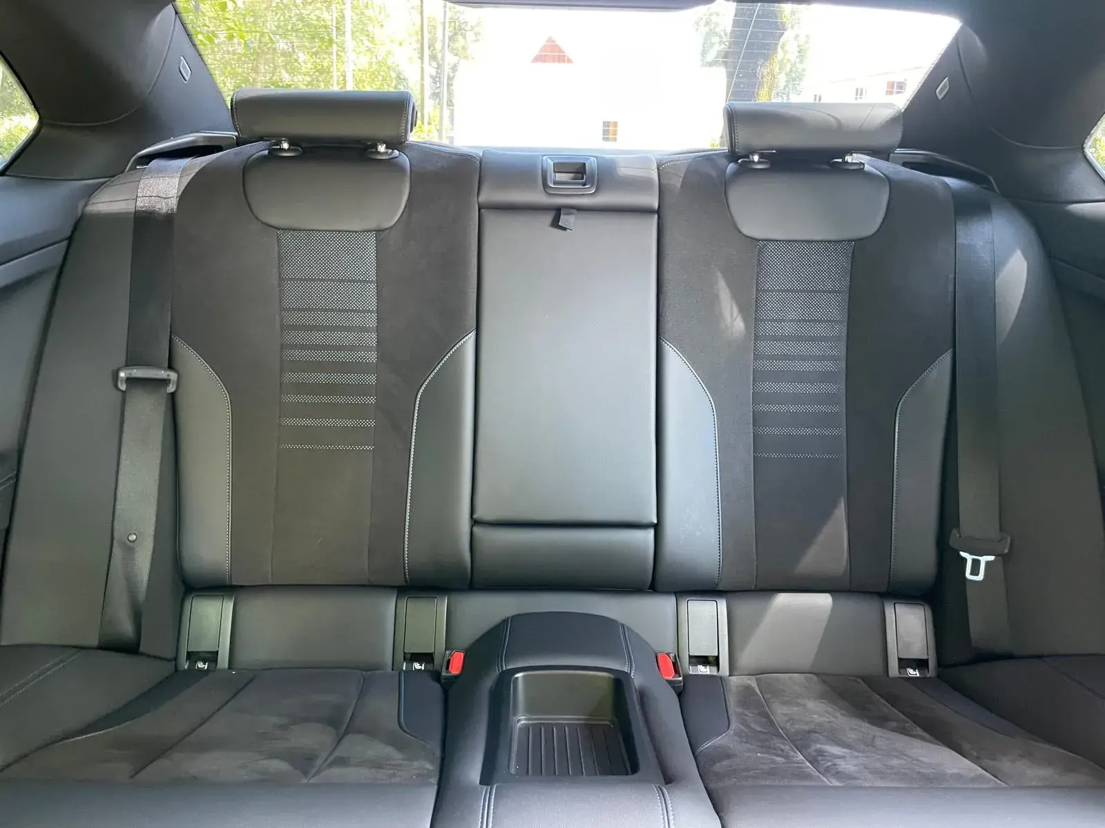 BMW 220 i Coupe Aut. M Sport 33