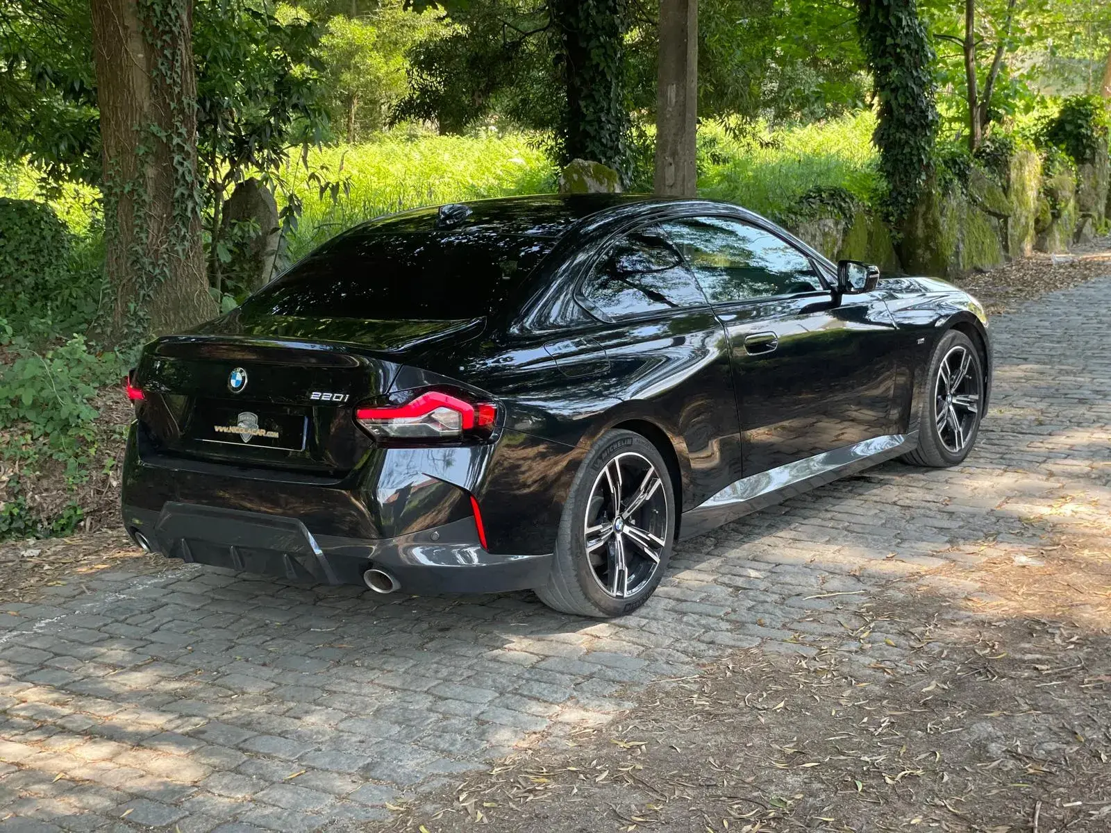 BMW 220 i Coupe Aut. M Sport 40