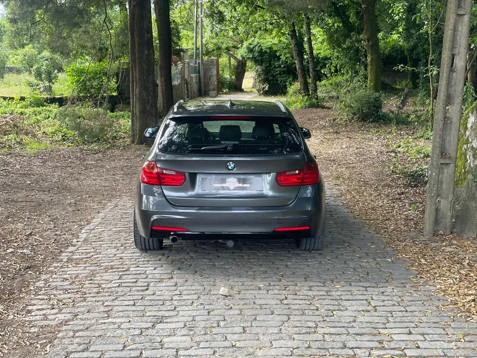 BMW 320 d Touring xDrive Pack M Auto 5