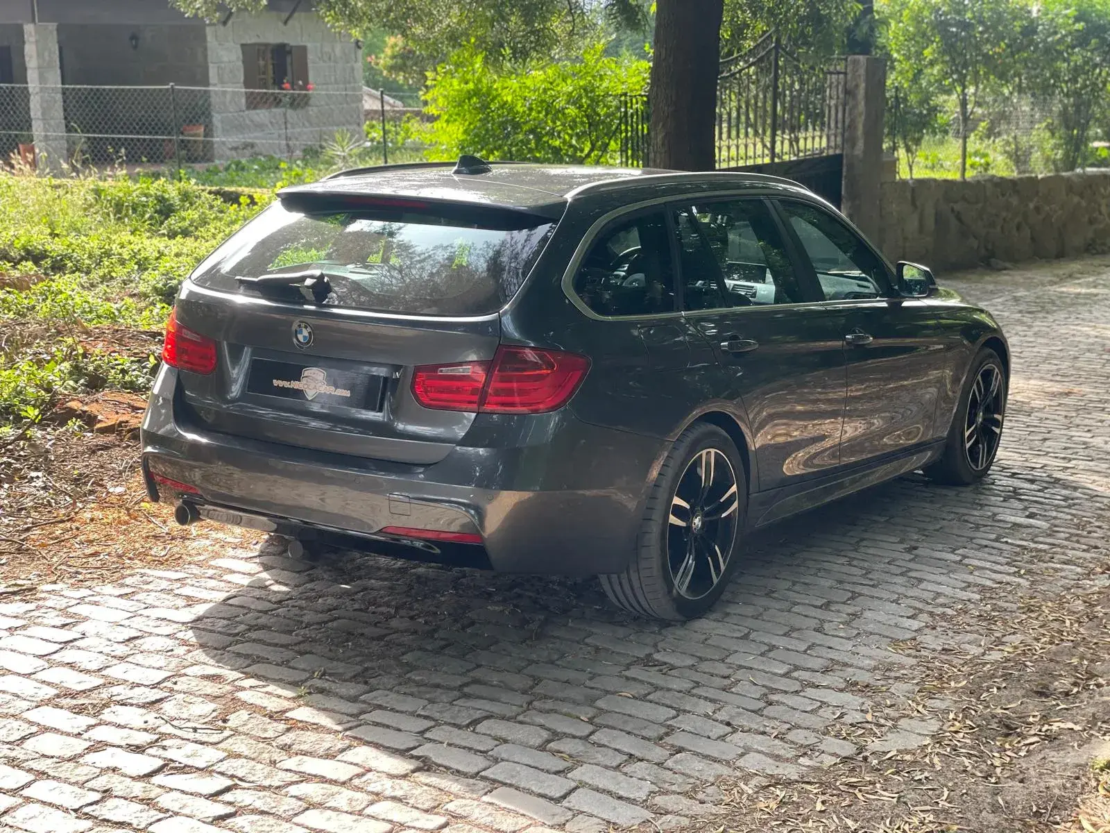 BMW 320 d Touring xDrive Pack M Auto 6