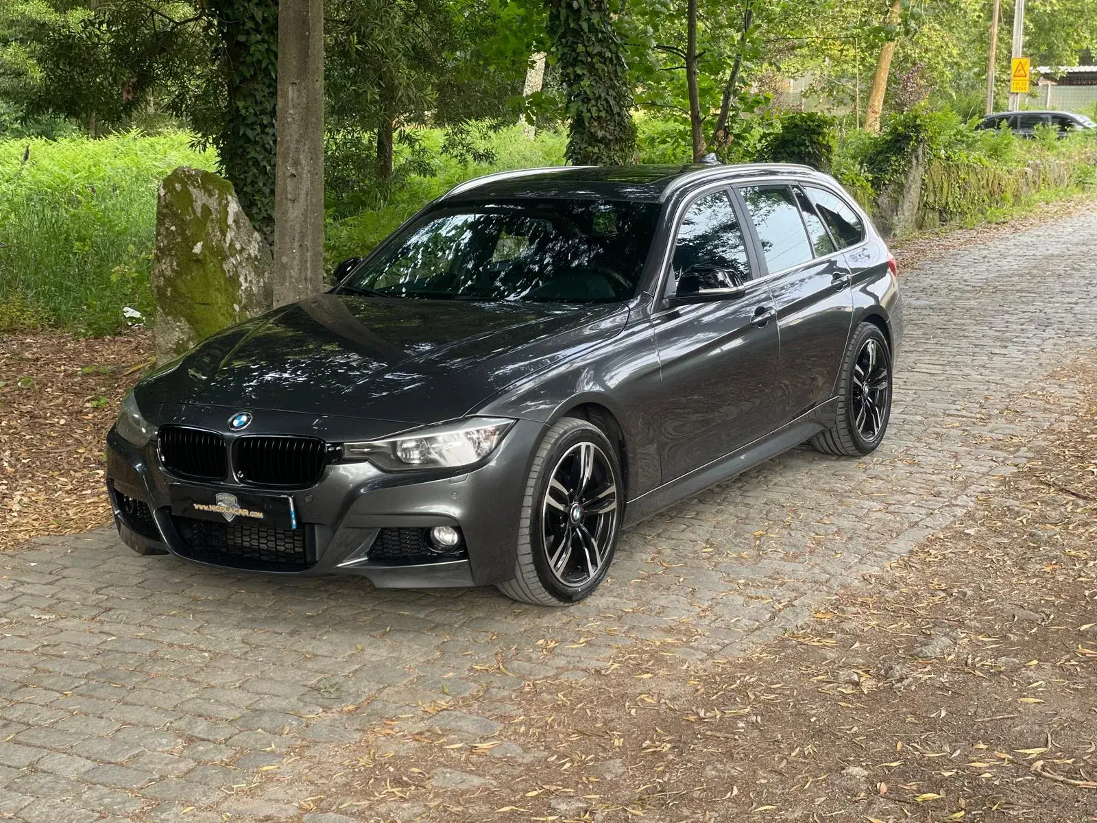 BMW 320 d Touring xDrive Pack M Auto 32