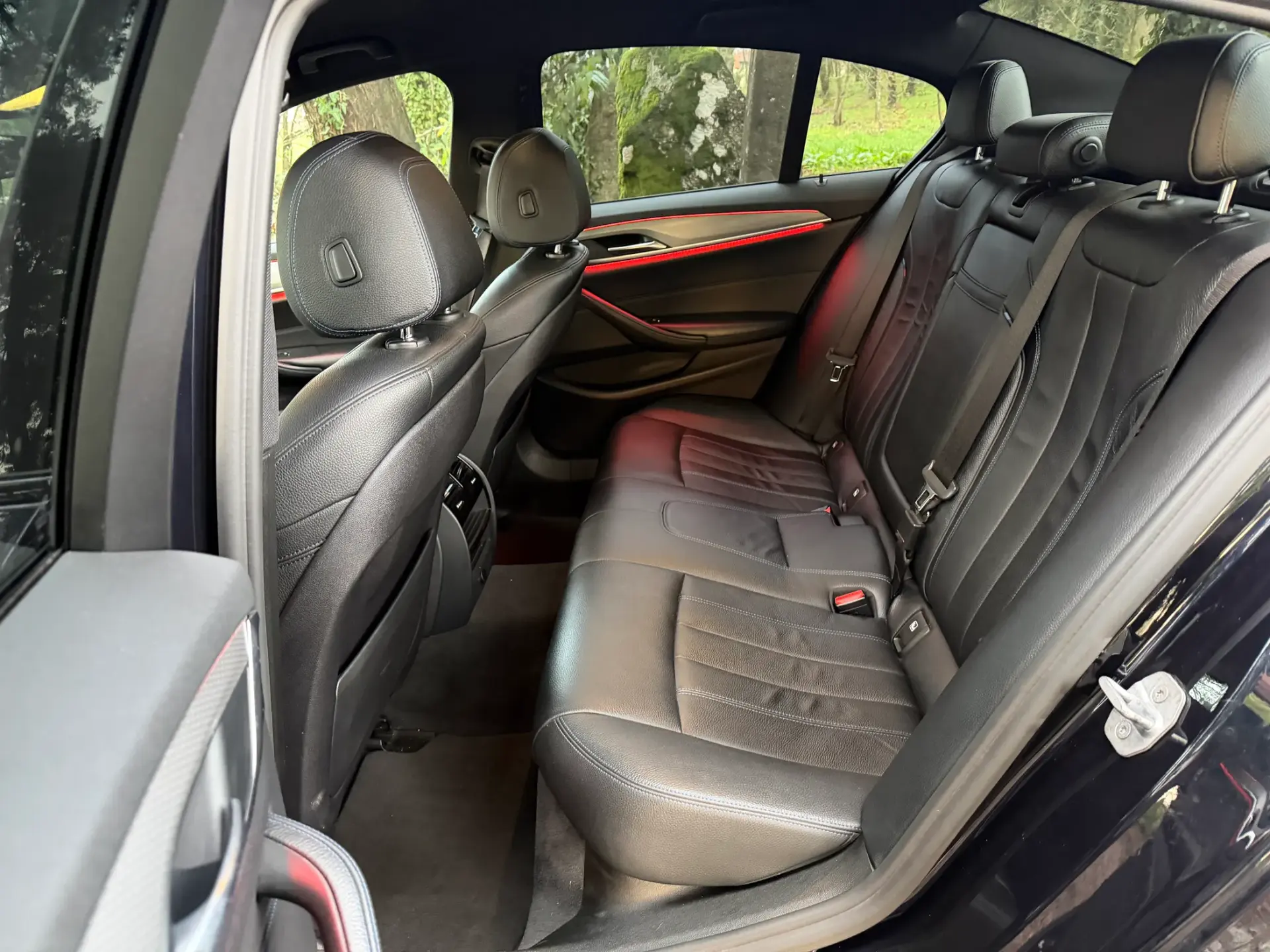 BMW 520 d Pack M Auto 11