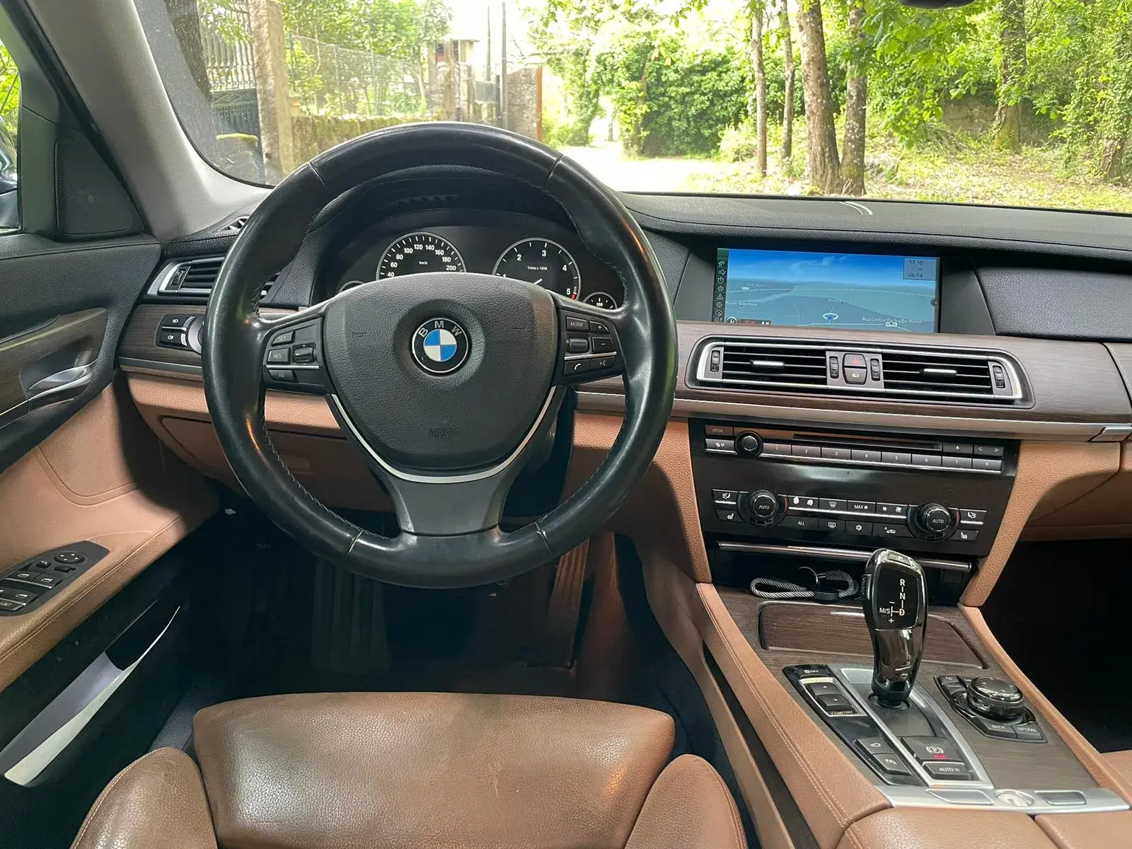 BMW 740 d 19