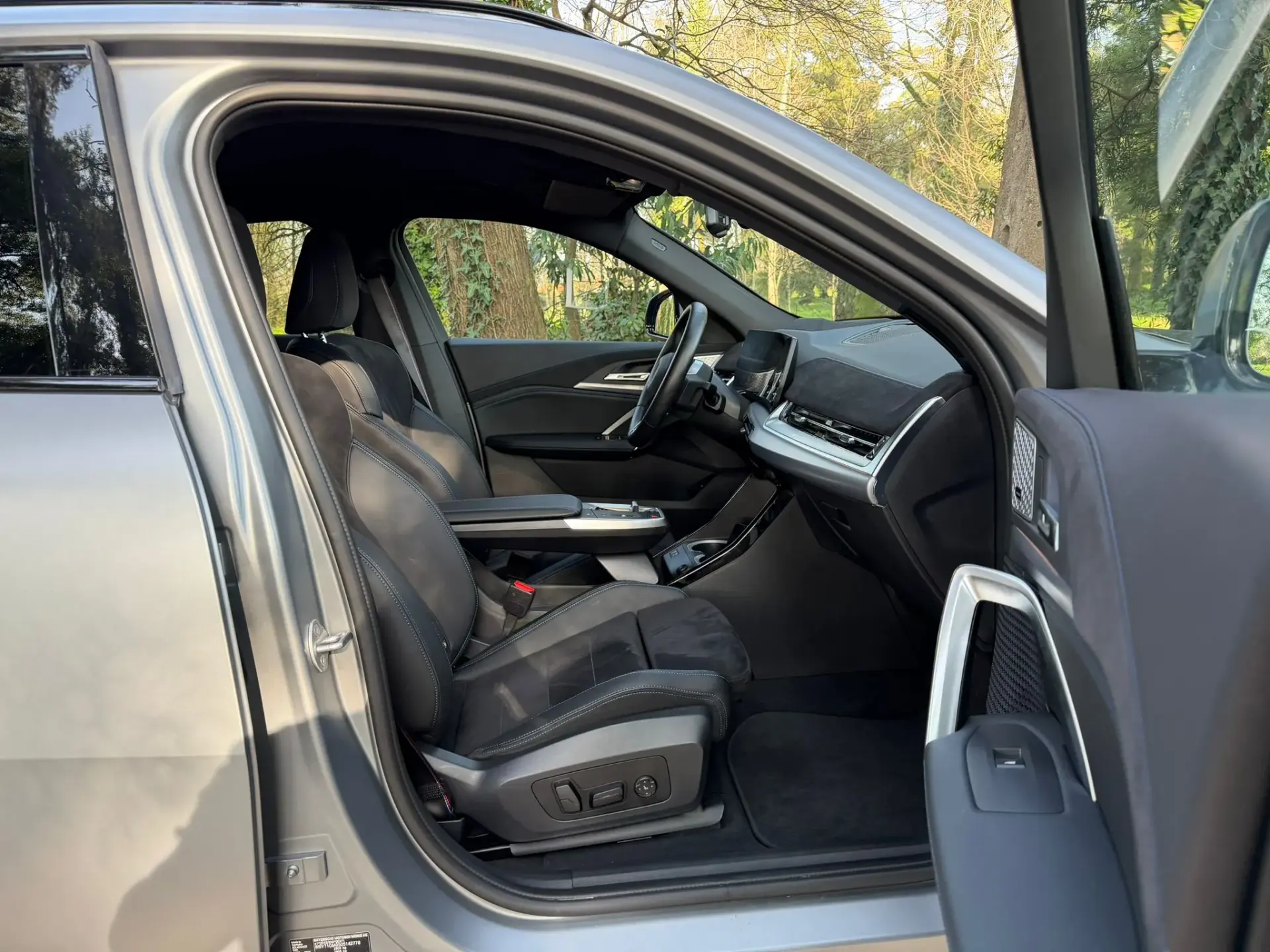 BMW iX2 xDrive30 Pack Desportivo M Pro 14