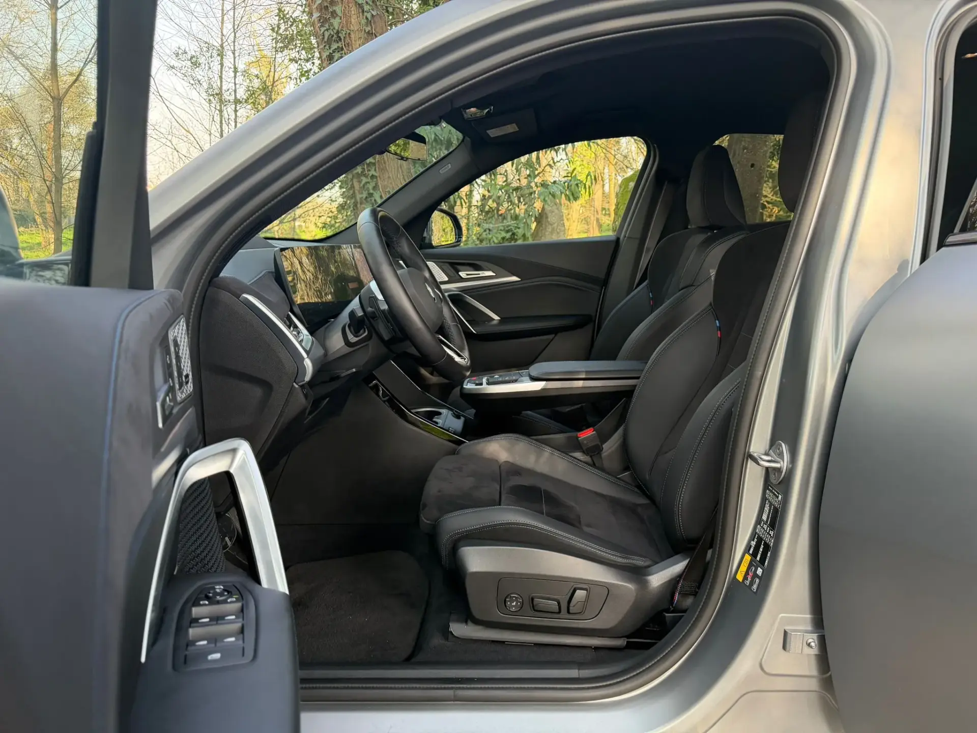 BMW iX2 xDrive30 Pack Desportivo M Pro 39