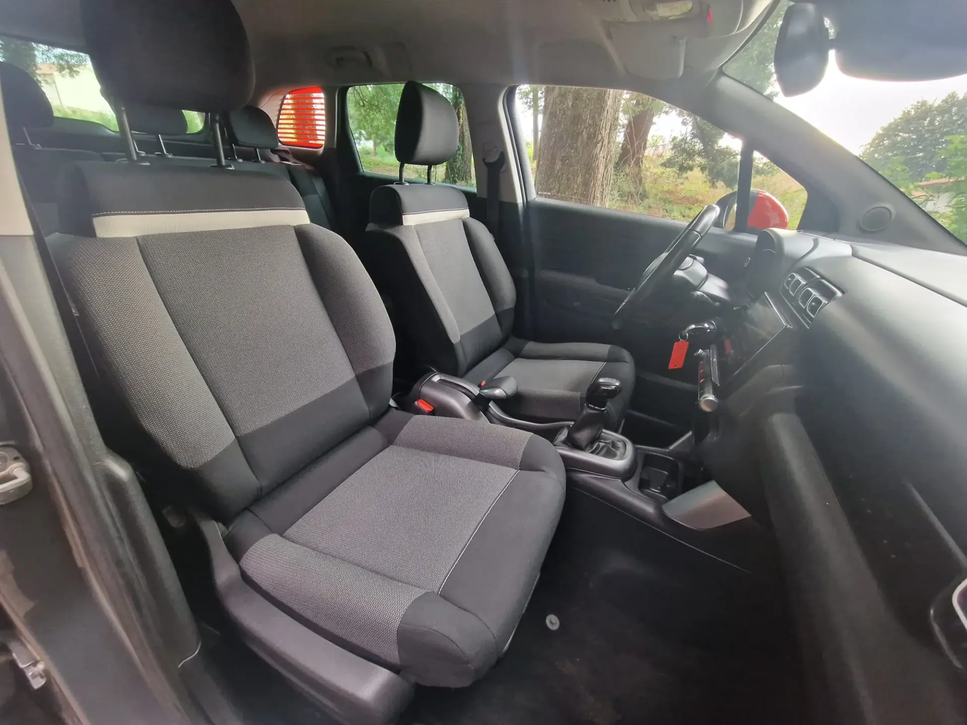 Citroen C3 Aircross 1.2 PureTech Feel 26