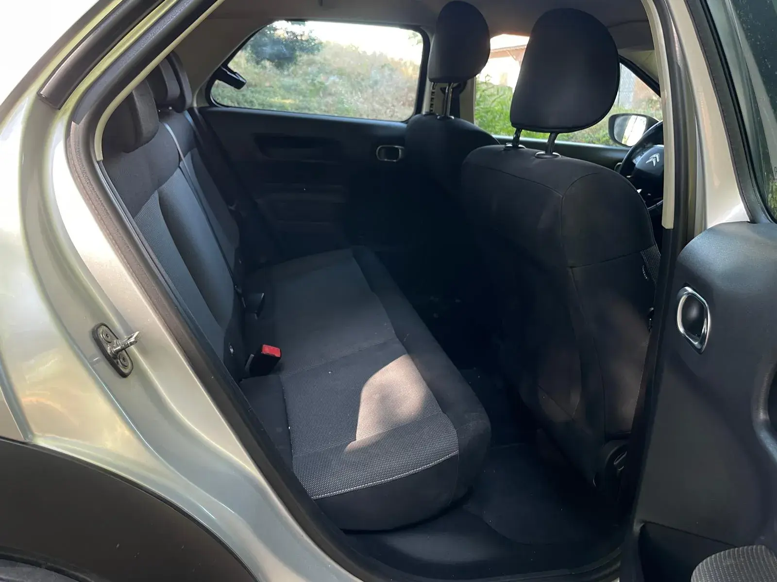 Citroen C4 Cactus 1.6 BlueHDi Feel 27