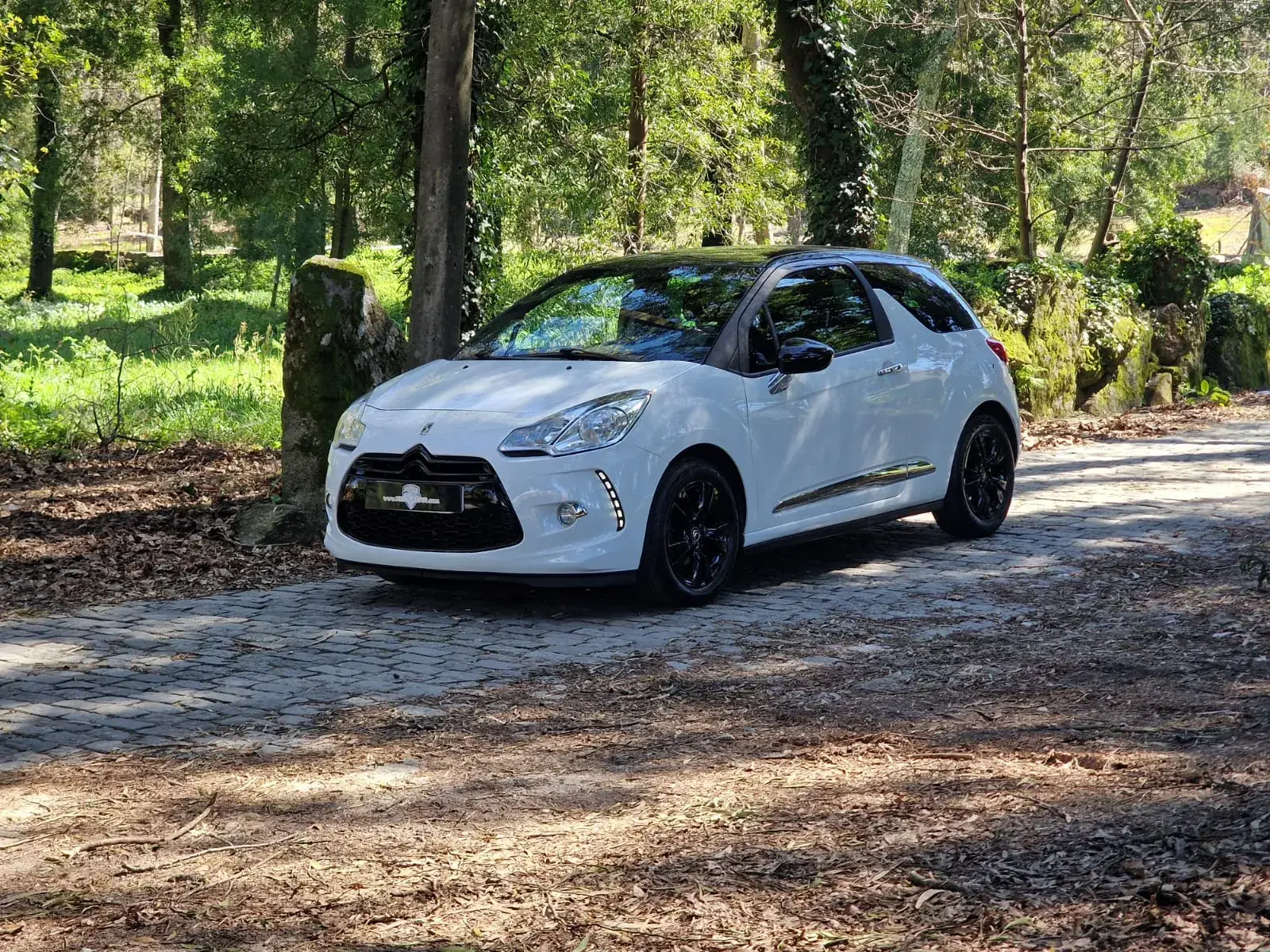 Citroen DS3 1.2 VTi So Chic 45