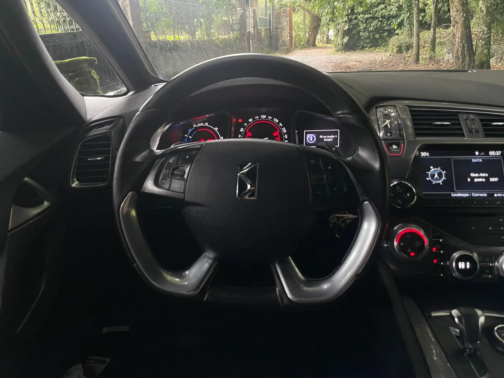Citroen DS5 2.0 HDi Hy4 So Chic CMP6 102g 9