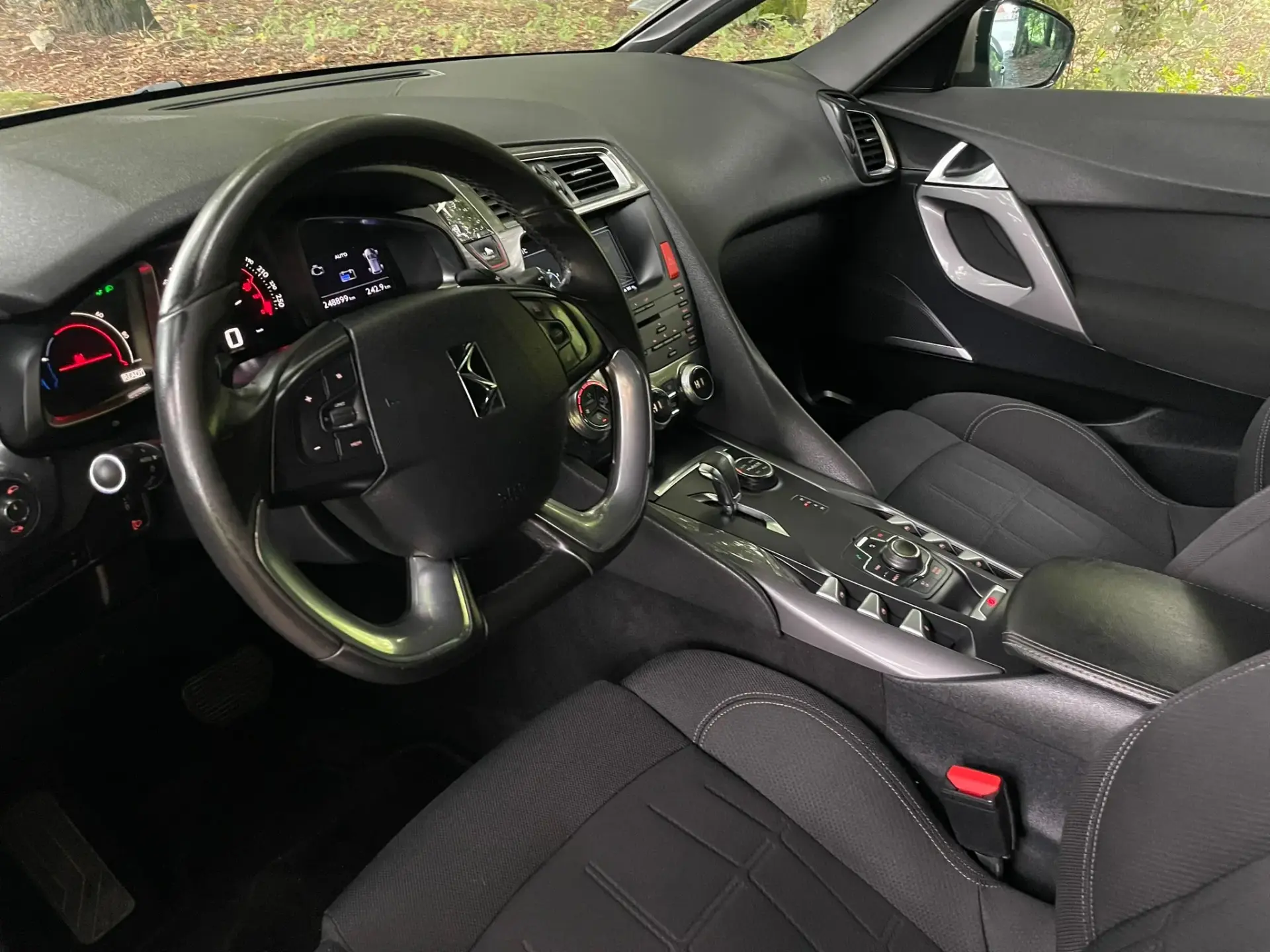 Citroen DS5 2.0 HDi Hy4 So Chic CMP6 102g 10