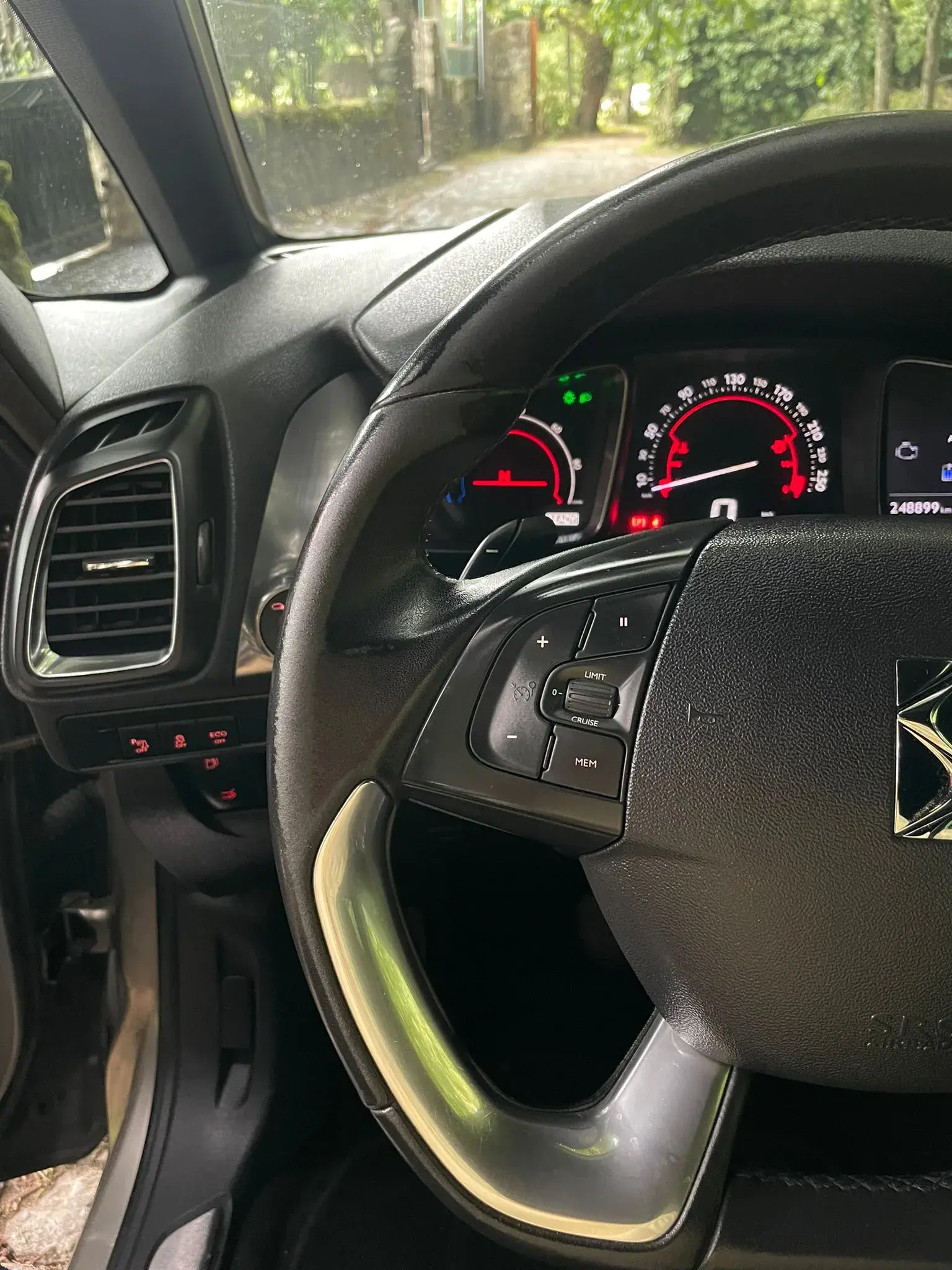 Citroen DS5 2.0 HDi Hy4 So Chic CMP6 102g 17