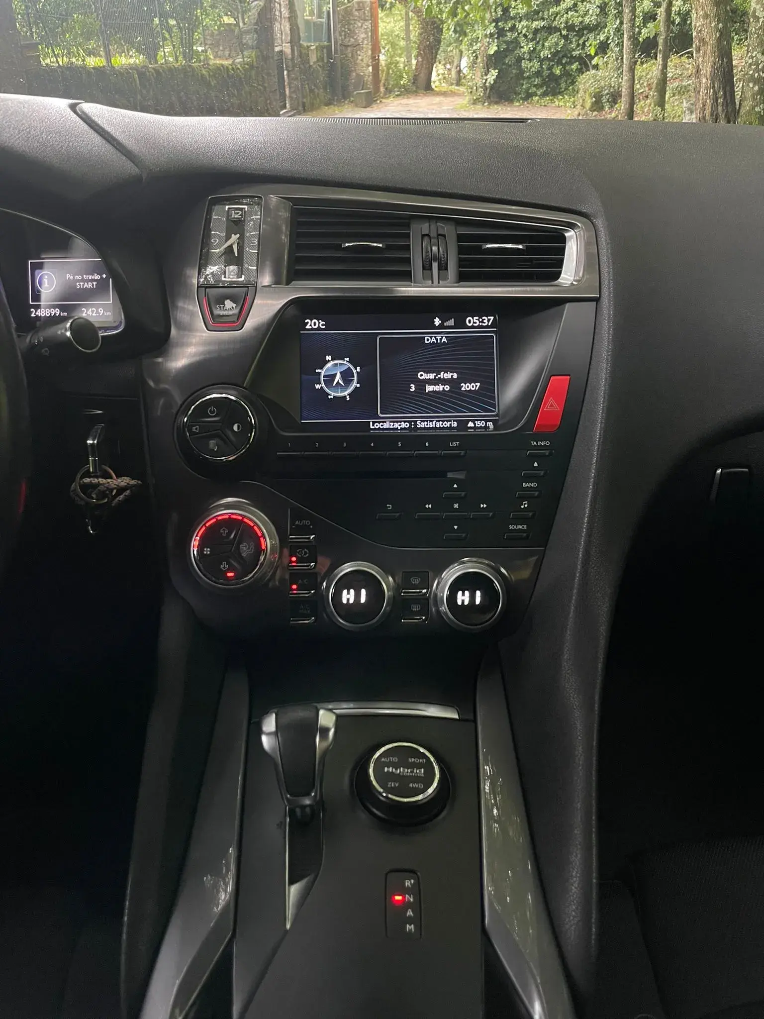 Citroen DS5 2.0 HDi Hy4 So Chic CMP6 102g 22