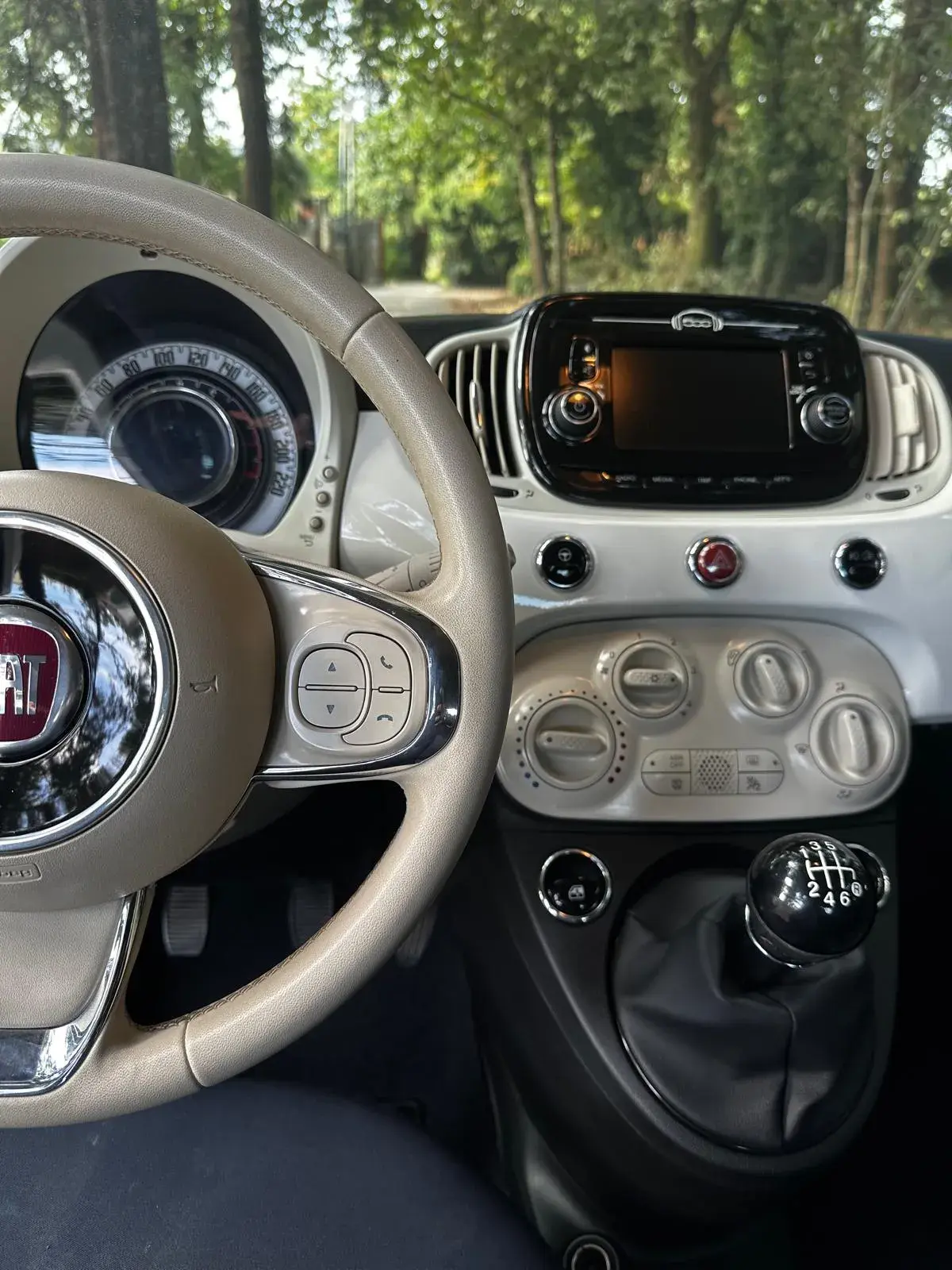 Fiat 500 1.0 Hybrid Lounge 17