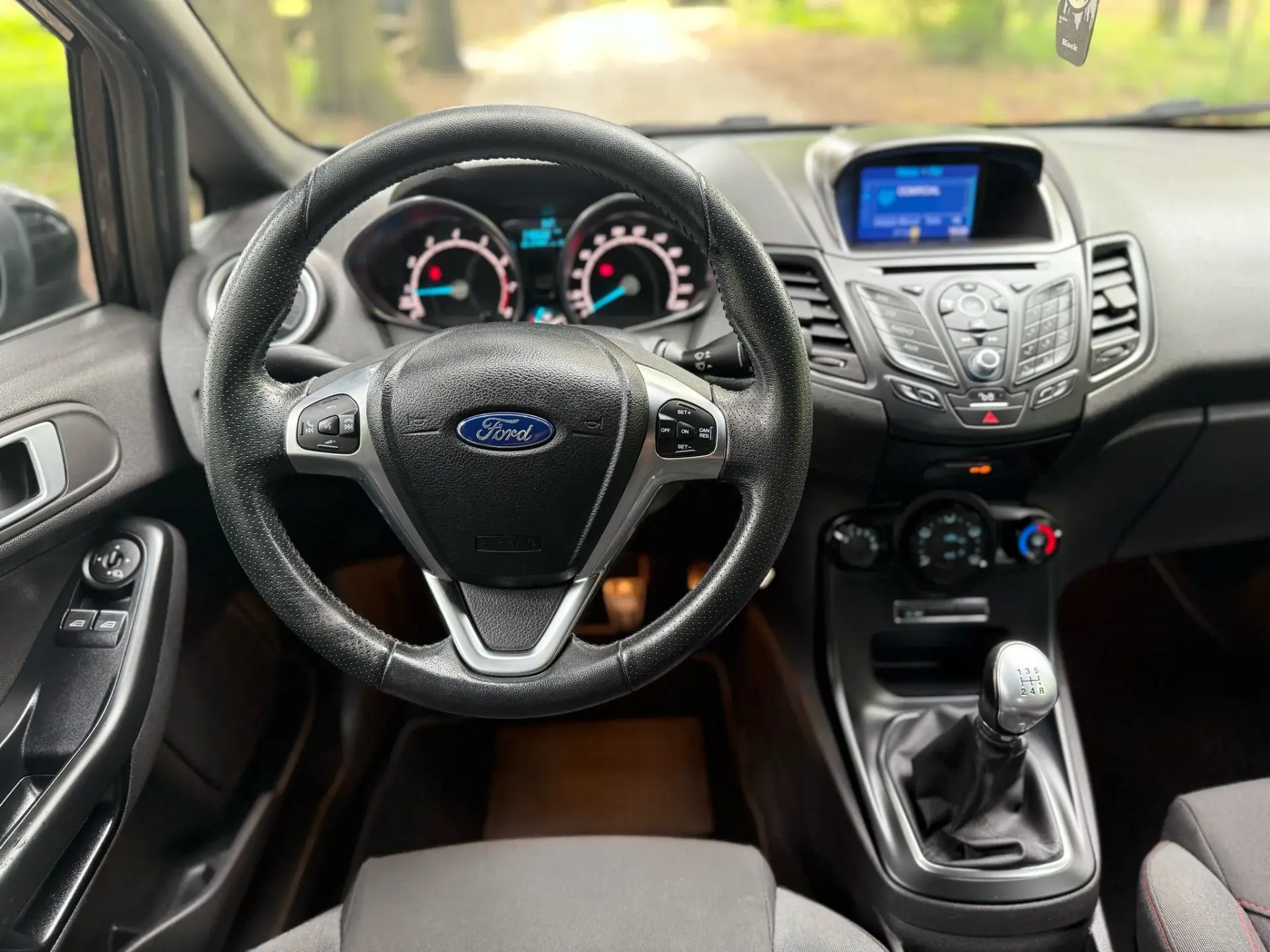 Ford Fiesta 1.0 T EcoBoost STLine 12