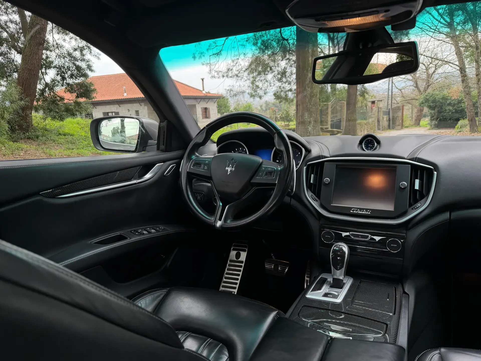 Maserati Ghibli 3.0 V6 GranLusso 12