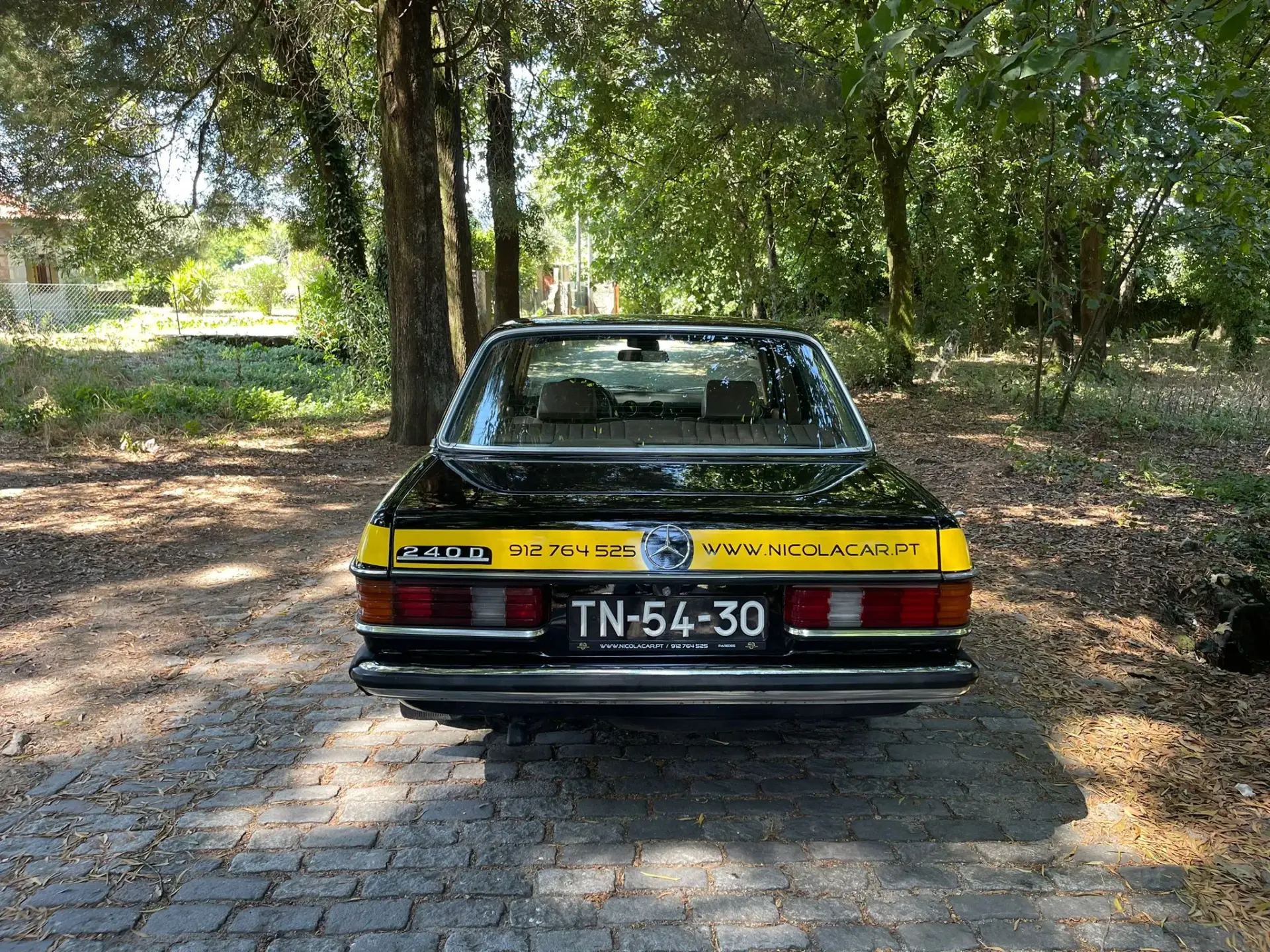 Mercedes-Benz 240 7