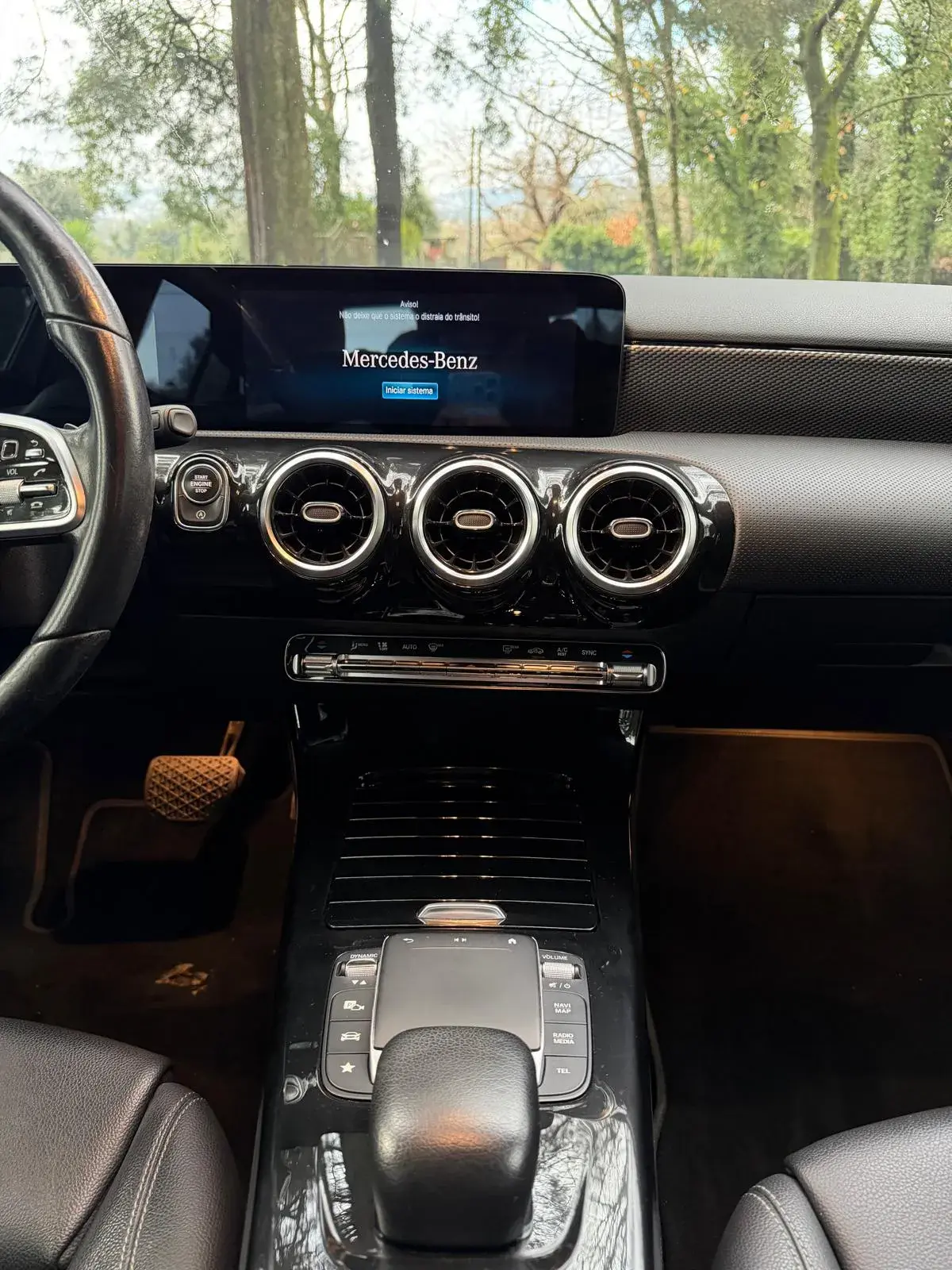 Mercedes-Benz A 180 Limousine d Business Solutions Aut. 24
