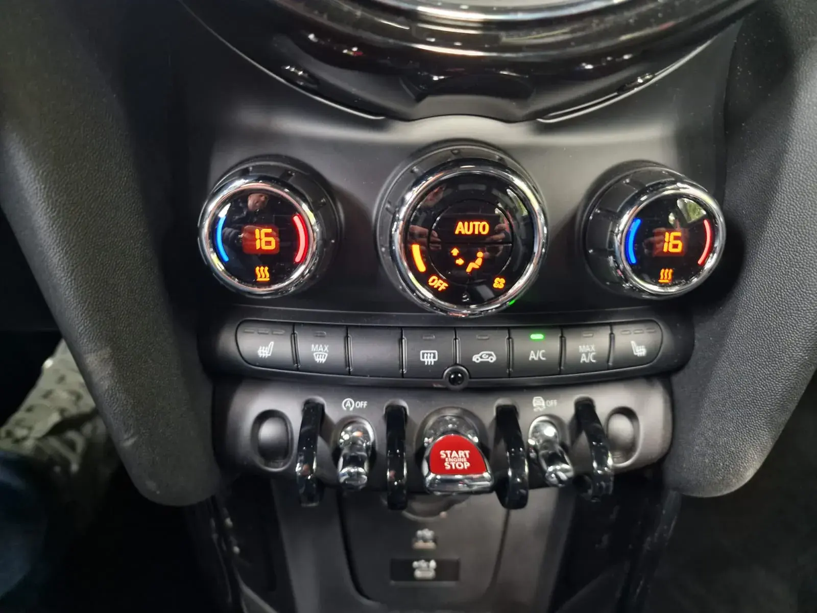 MINI 3 Portas John Cooper Works GP Aut. 27