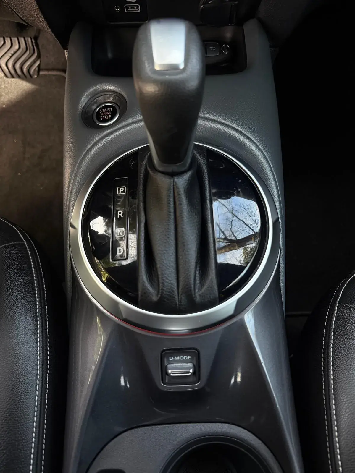 Nissan Juke 1.0 DIG-T Tekna DCT 16