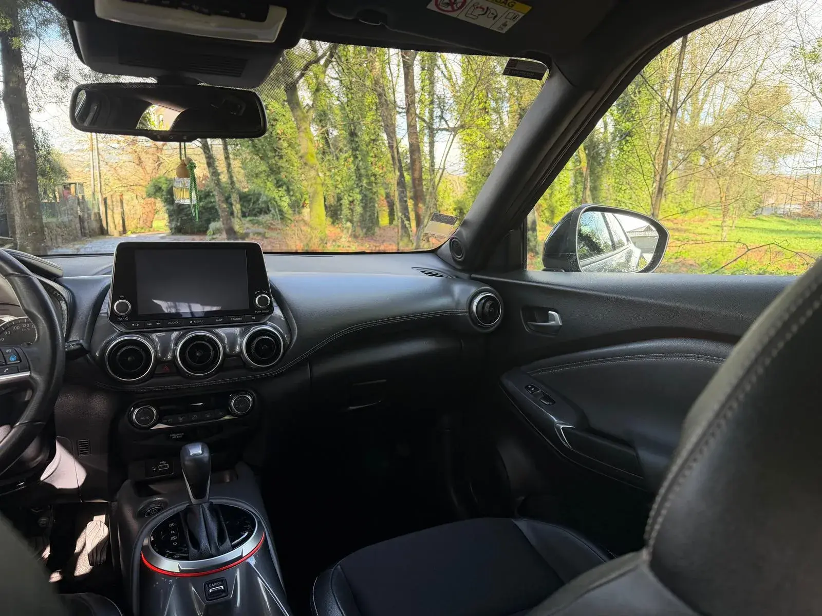 Nissan Juke 1.0 DIG-T Tekna DCT 20