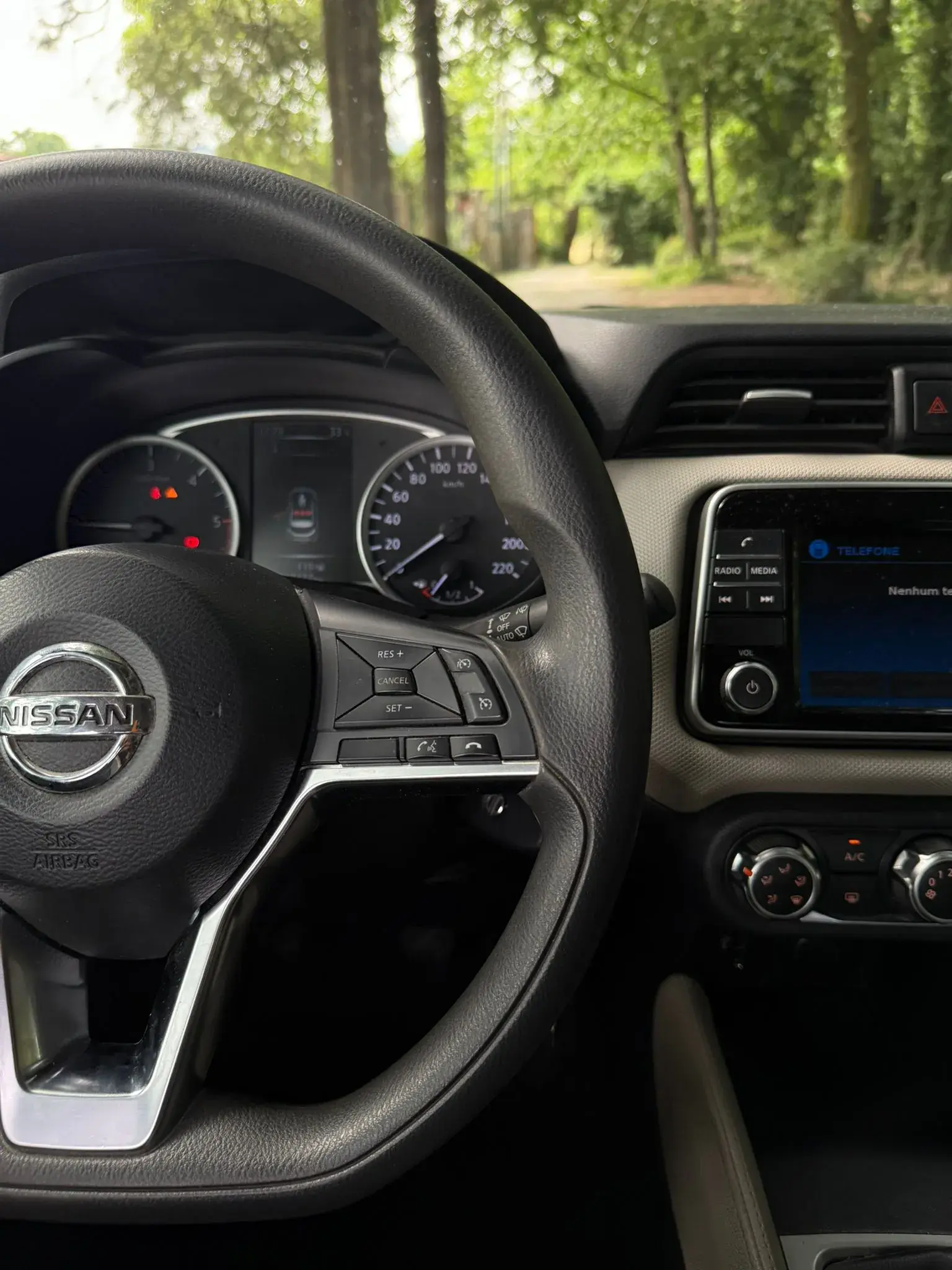 Nissan Micra 1.5 dCi N-Connecta 15
