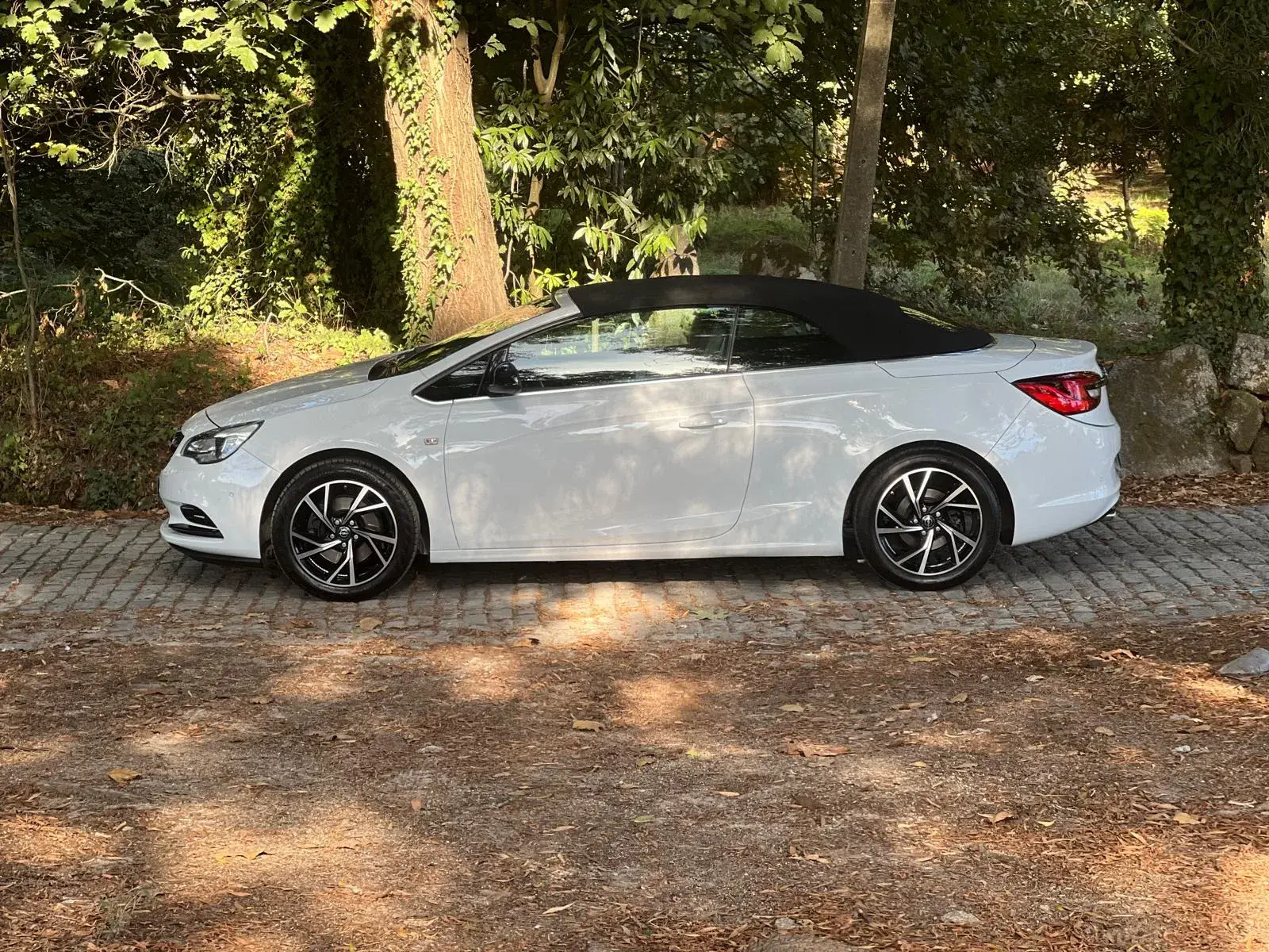 Opel Cascada 2.0 D (CDTi ecoFLEX) S&S Edition 9