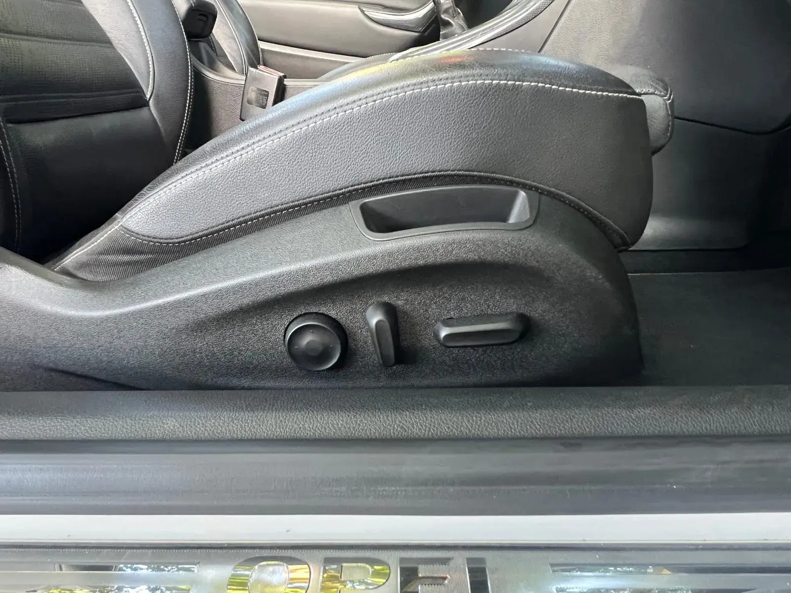 Opel Cascada 2.0 D (CDTi ecoFLEX) S&S Edition 17