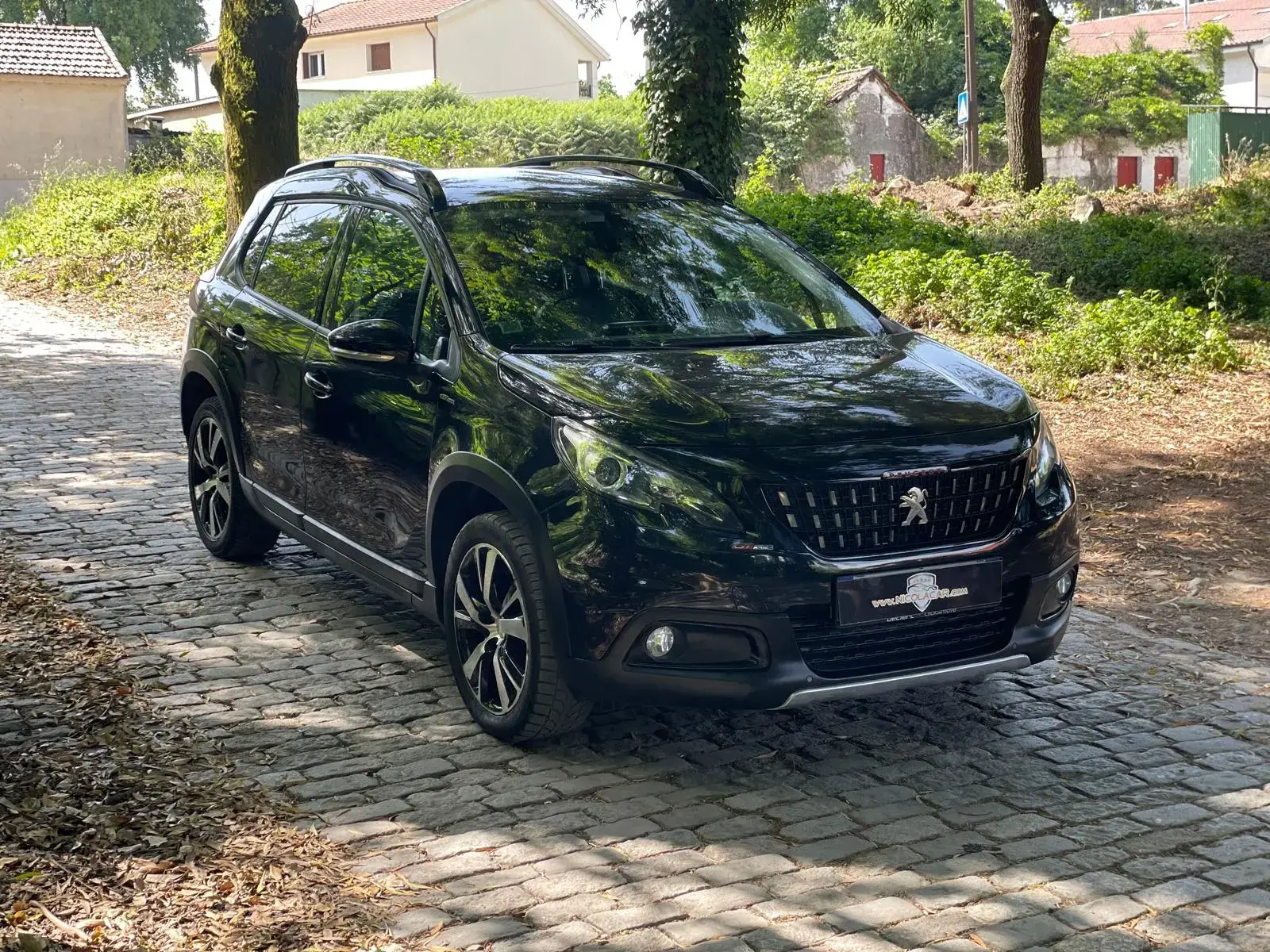 Peugeot 2008 1.2 PureTech GT Line 32