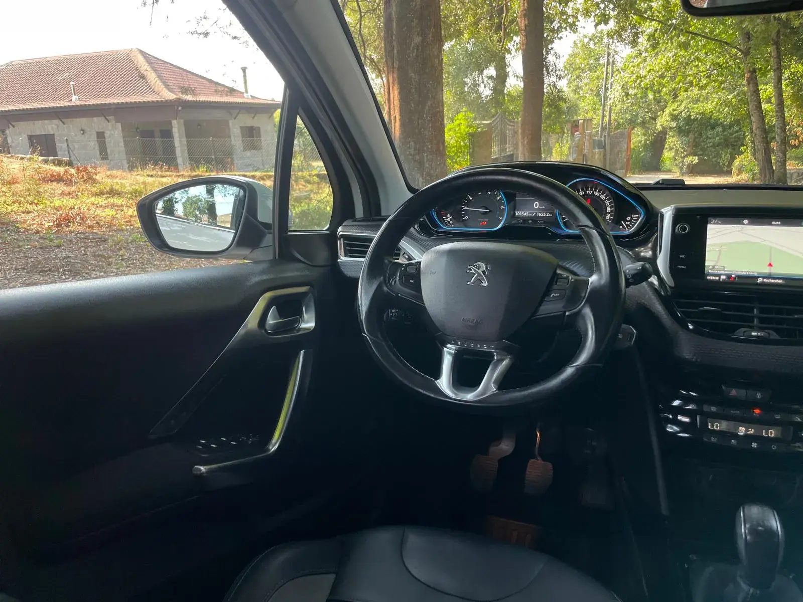 Peugeot 2008 1.2 PureTech Allure 22