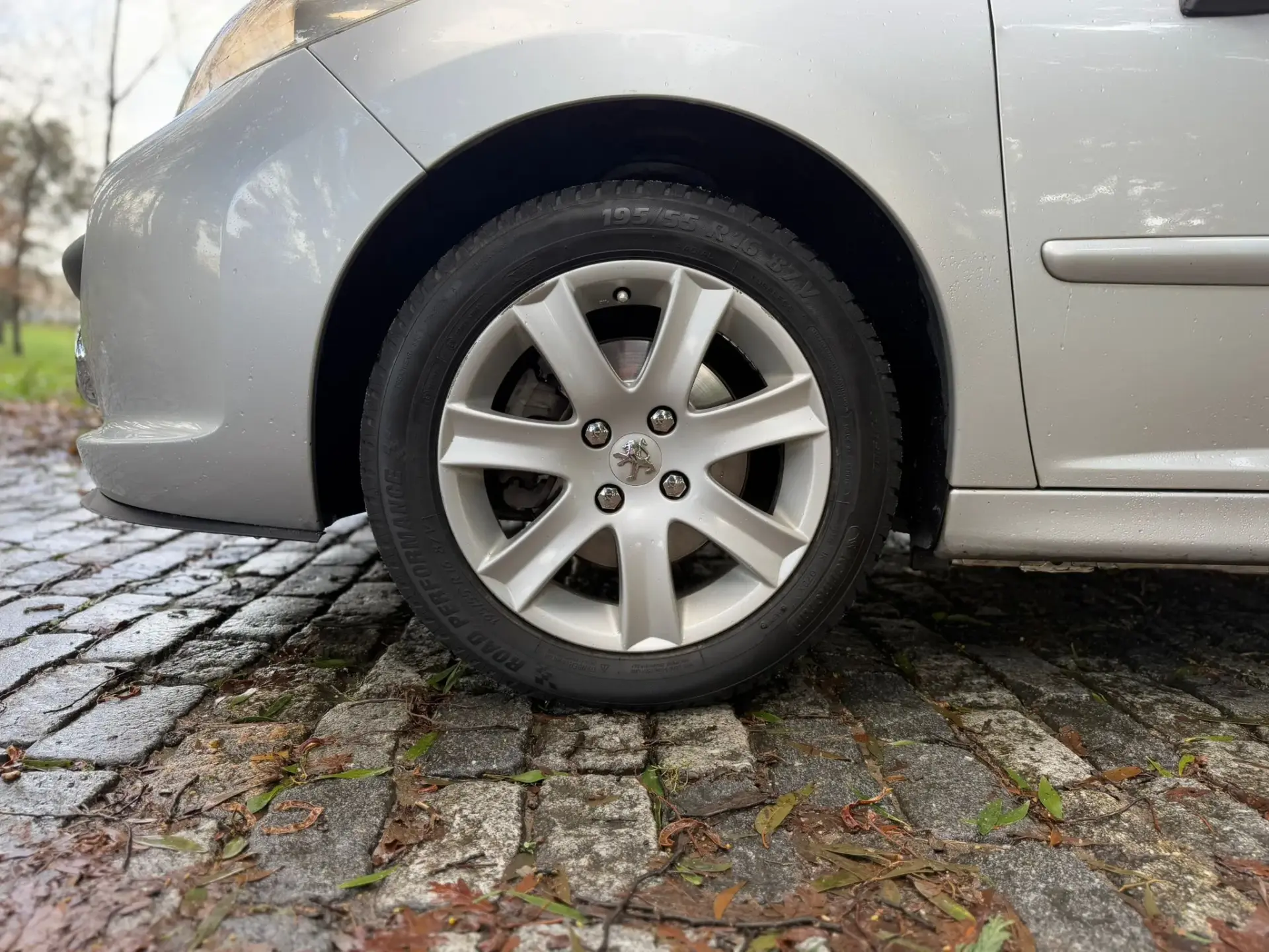 Peugeot 207 1.6 HDi Sport 18