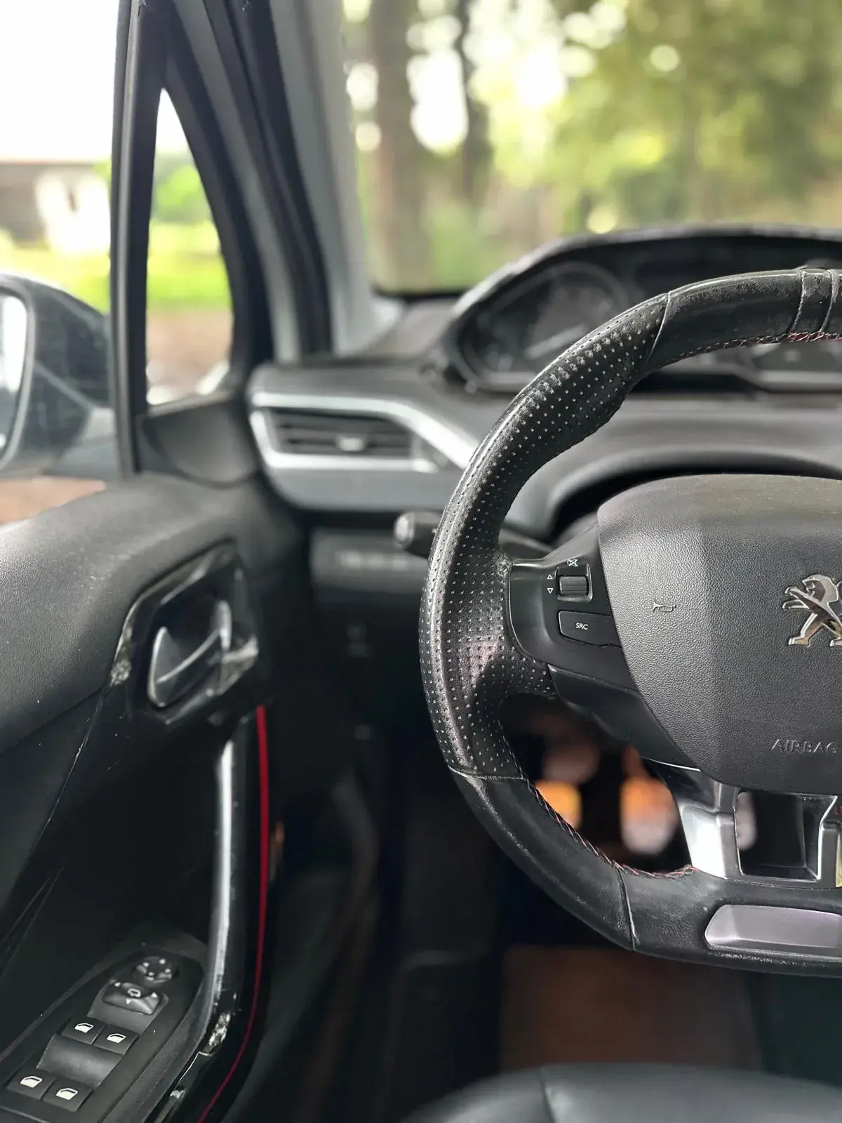 Peugeot 208 1.2 PureTech GT Line 15