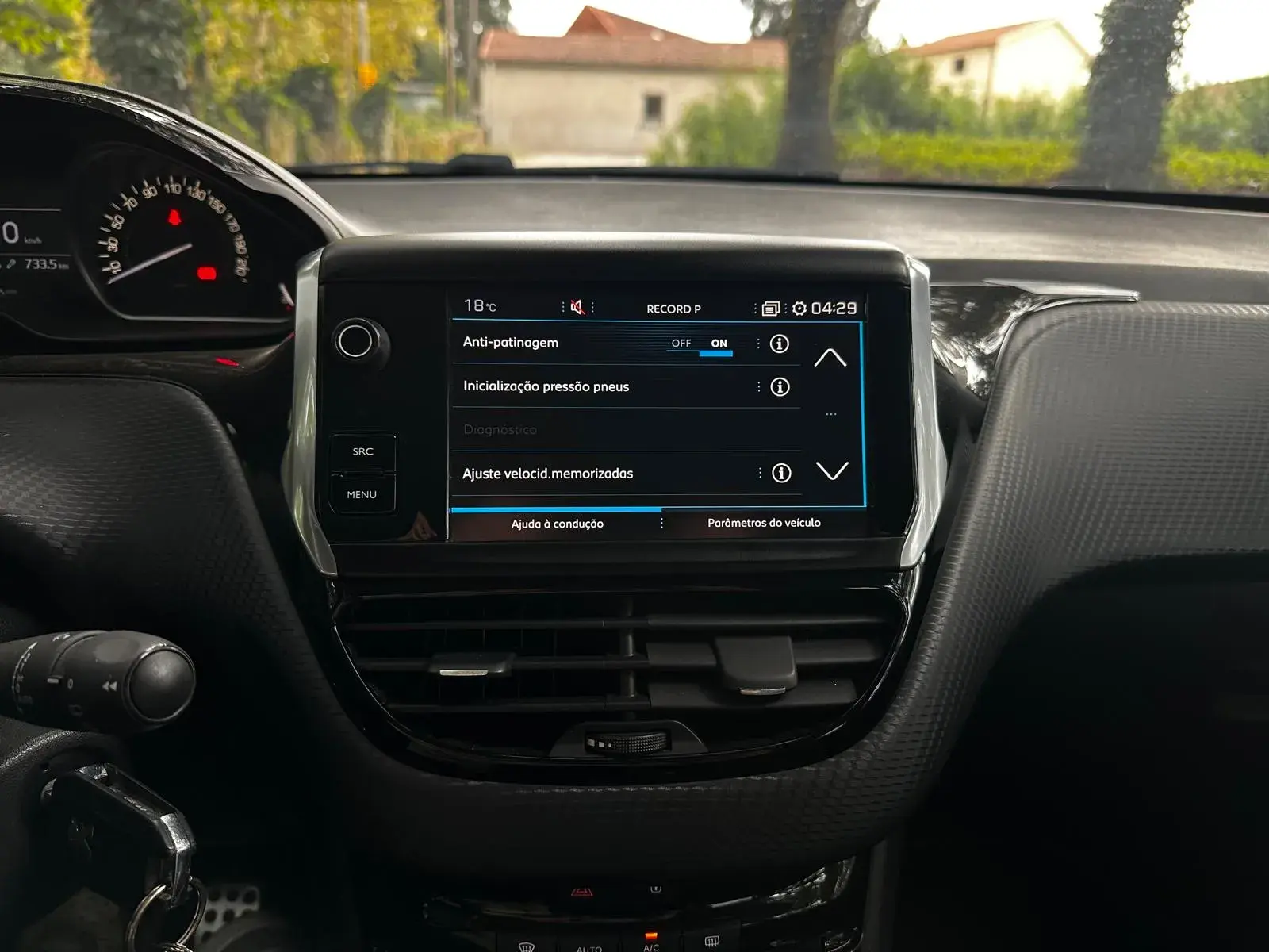 Peugeot 208 1.2 PureTech GT Line 18