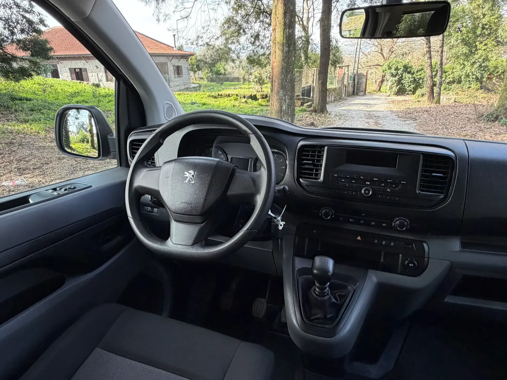 Peugeot Expert 1.5 BlueHDi L2H1 Semi-Vidrado 12