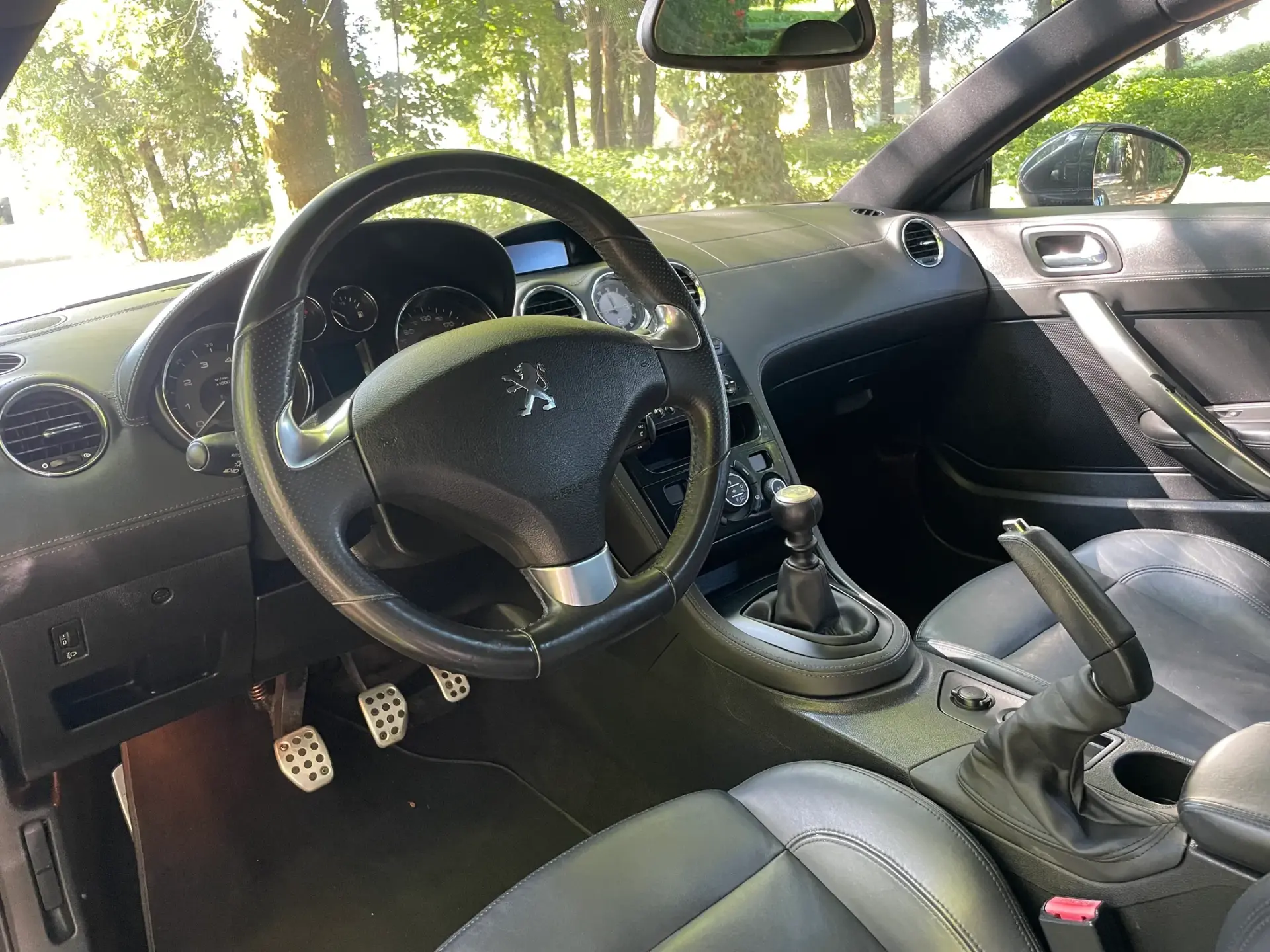 Peugeot RCZ 1.6 THP Onyx 12