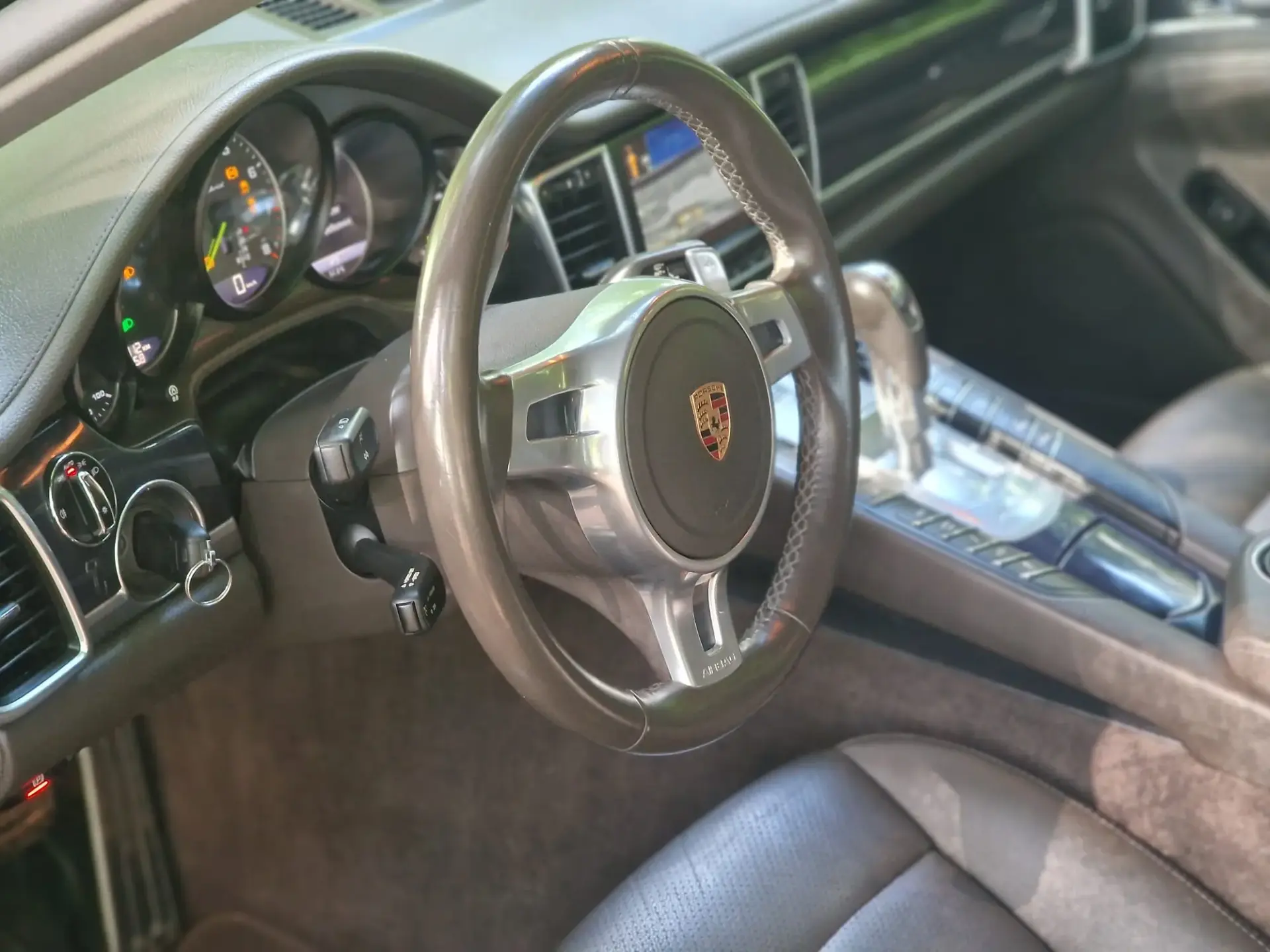 Porsche Panamera S E-Hybrid 48