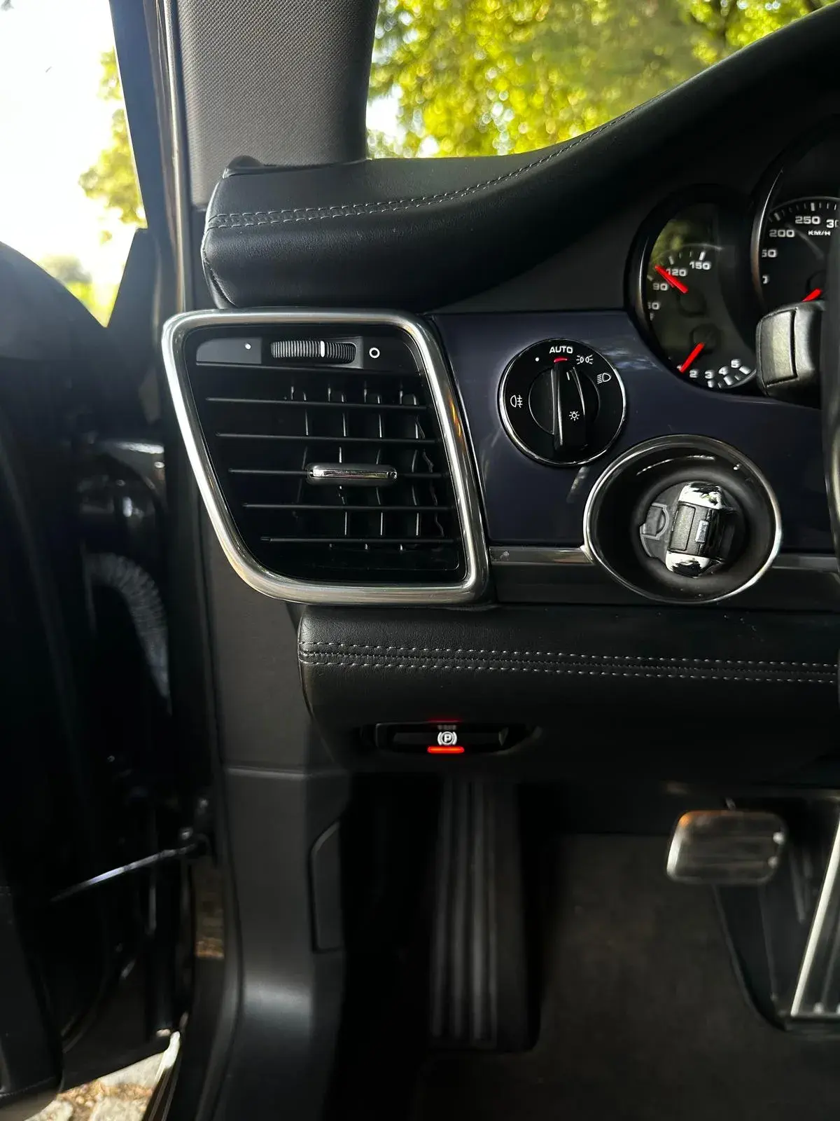 Porsche Panamera S PDK 24