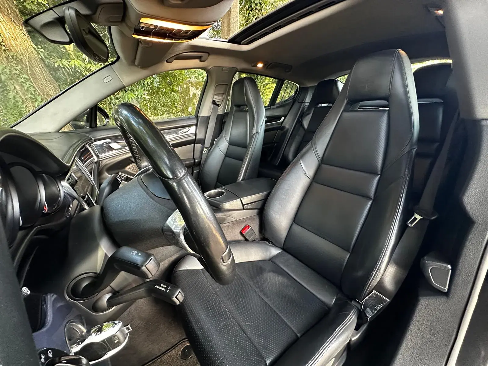Porsche Panamera S PDK 34
