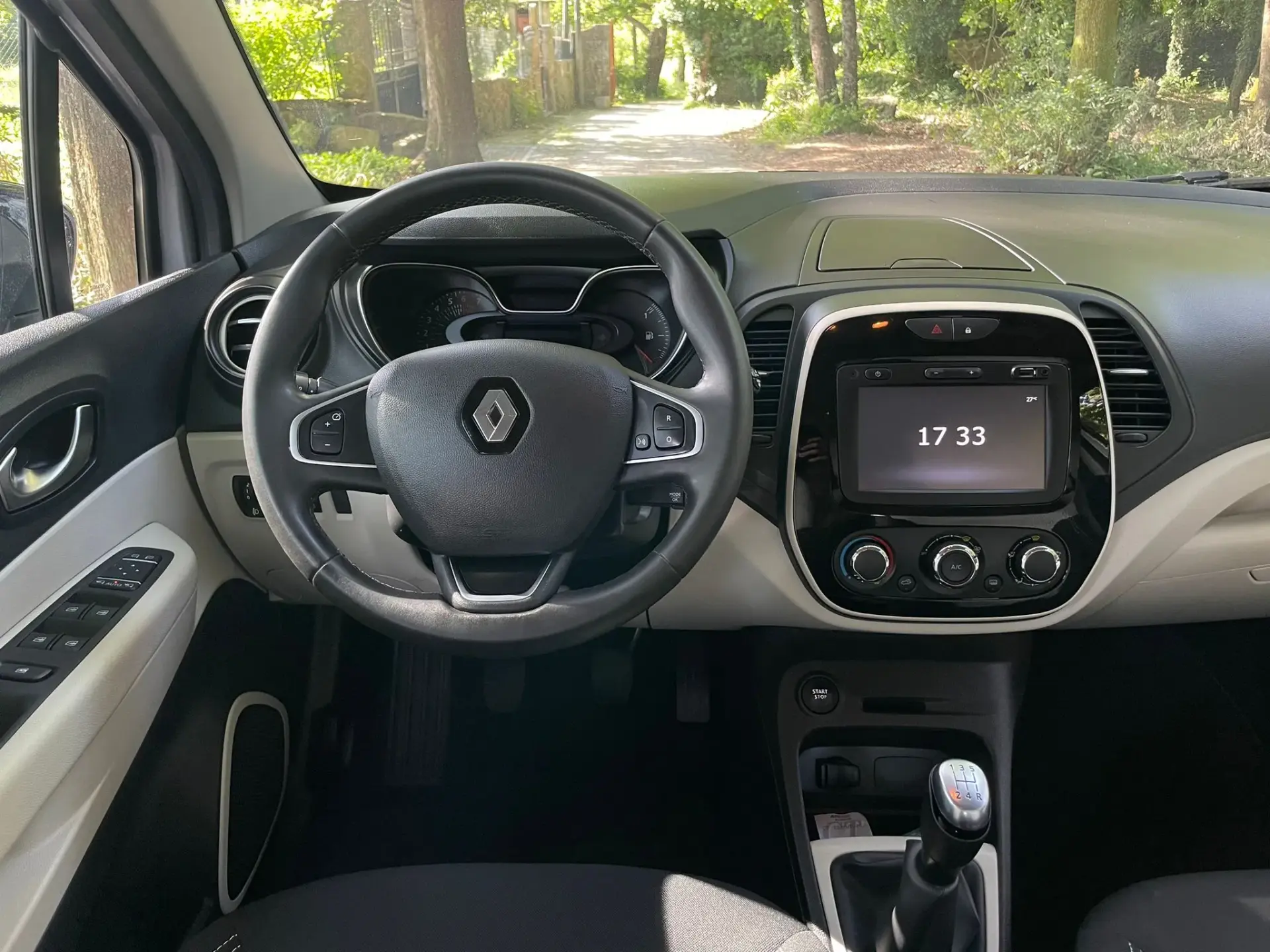 Renault Captur (ENERGY) TCe 90 INTENS 26