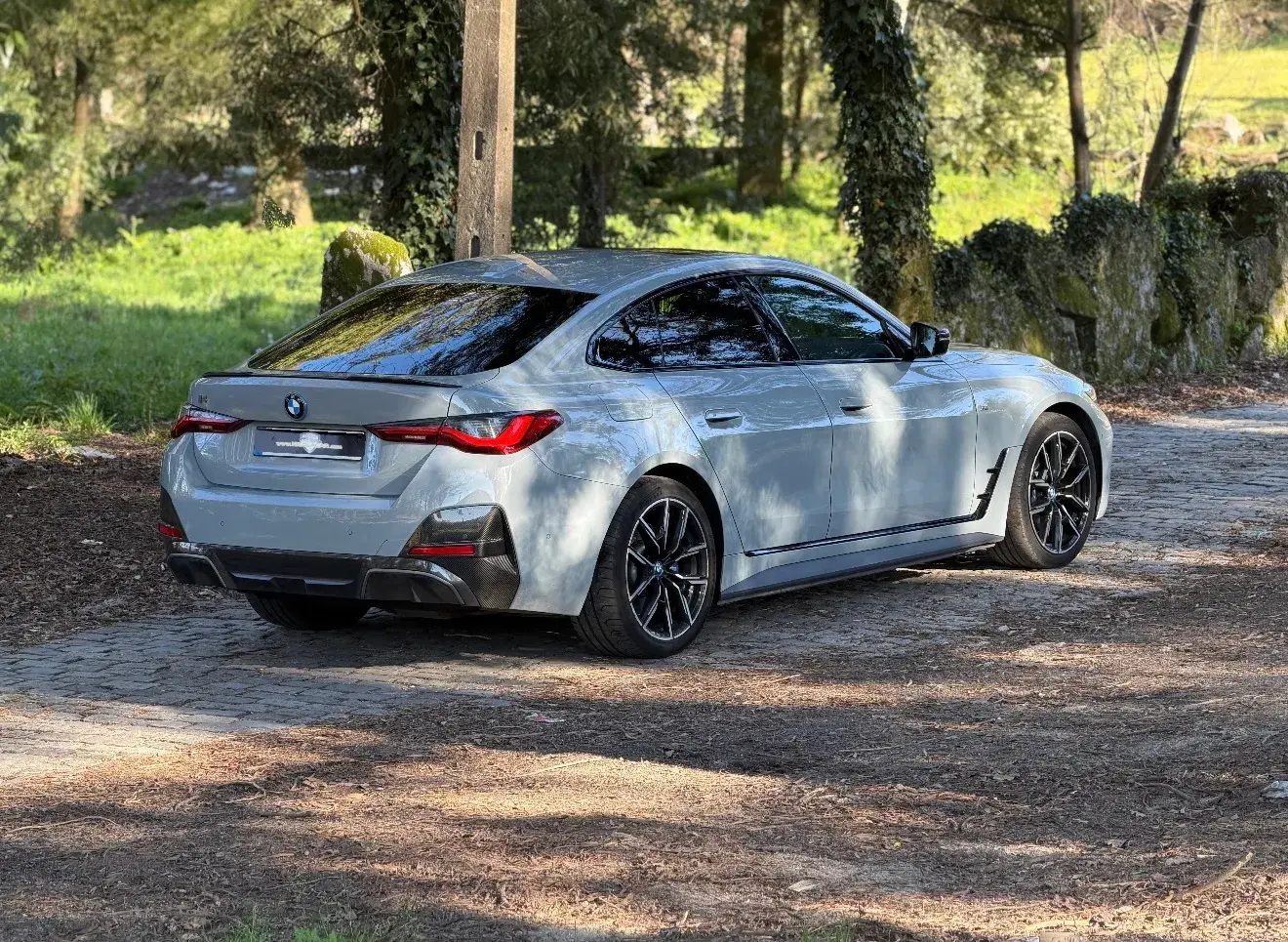 BMW i4 eDrive40 Pack Desportivo M Pro 6