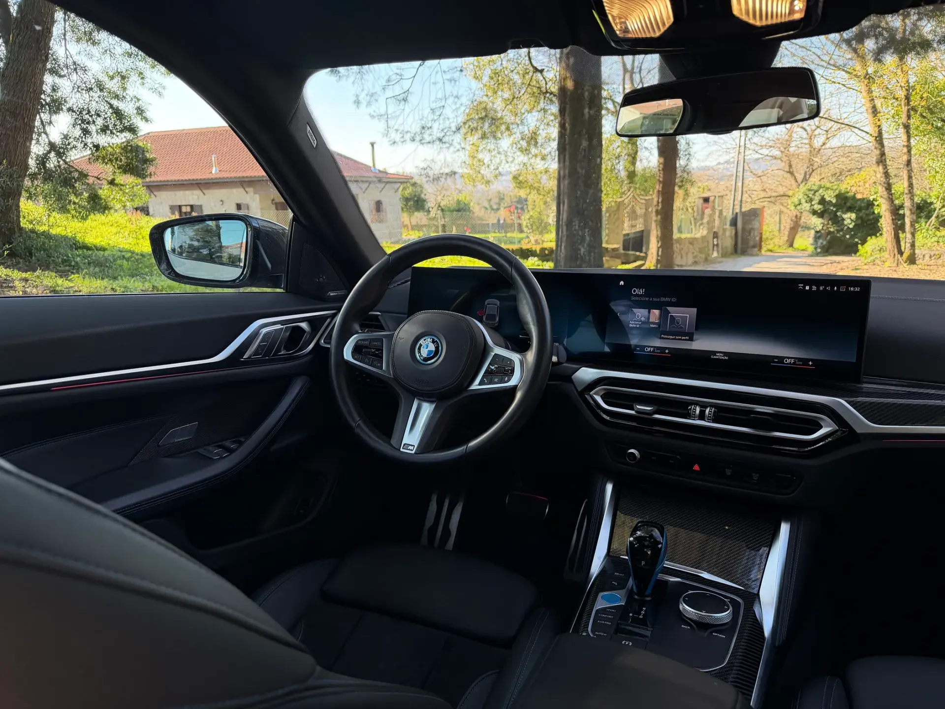 BMW i4 eDrive40 Pack Desportivo M Pro 9