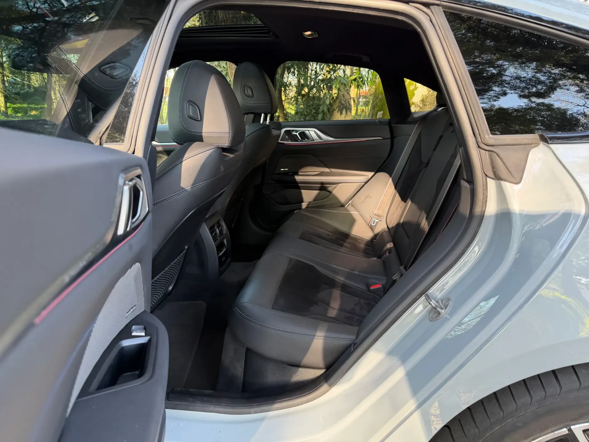 BMW i4 eDrive40 Pack Desportivo M Pro 21