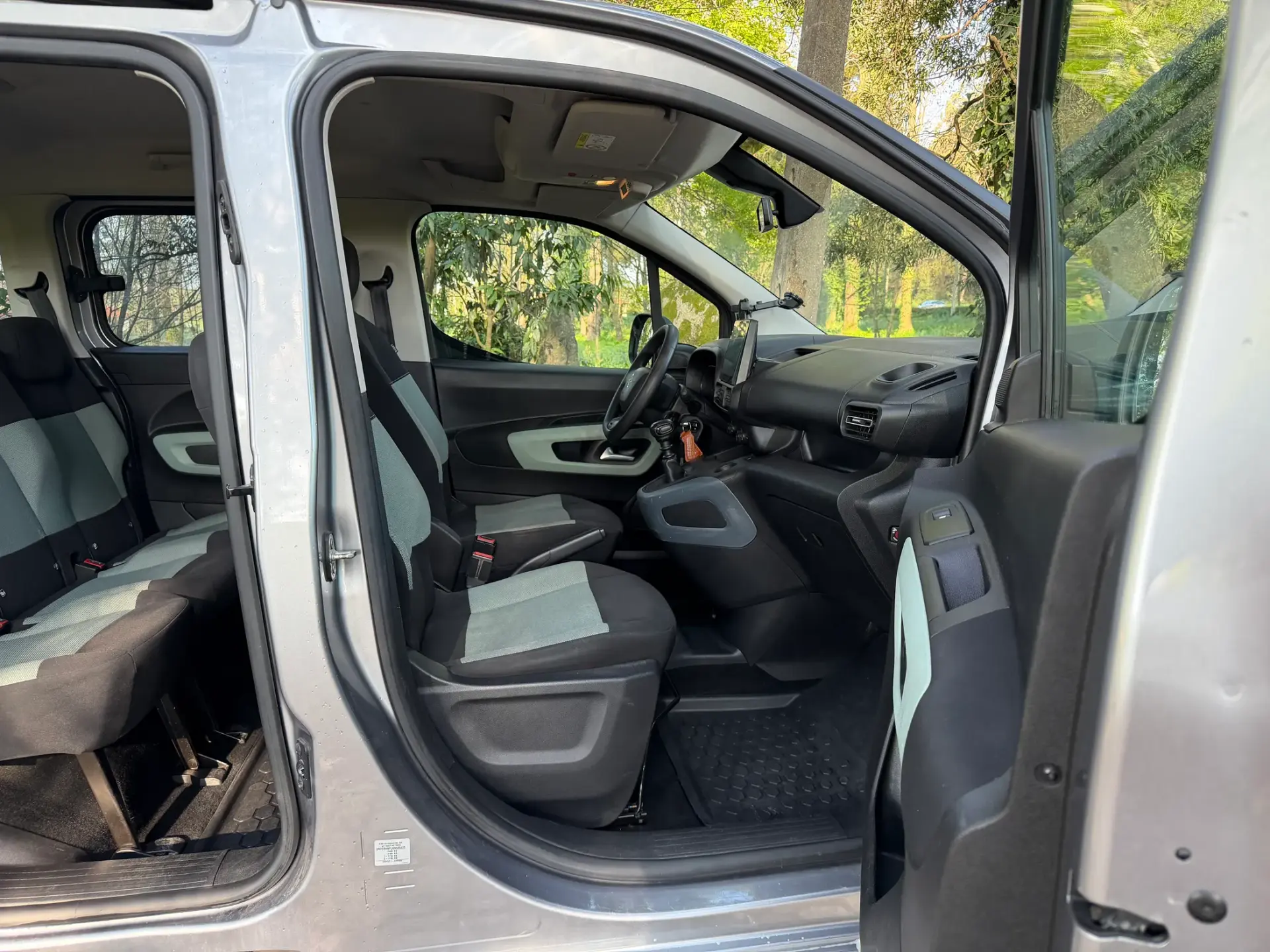Citroën Berlingo 1.2 PureTech Feel 25