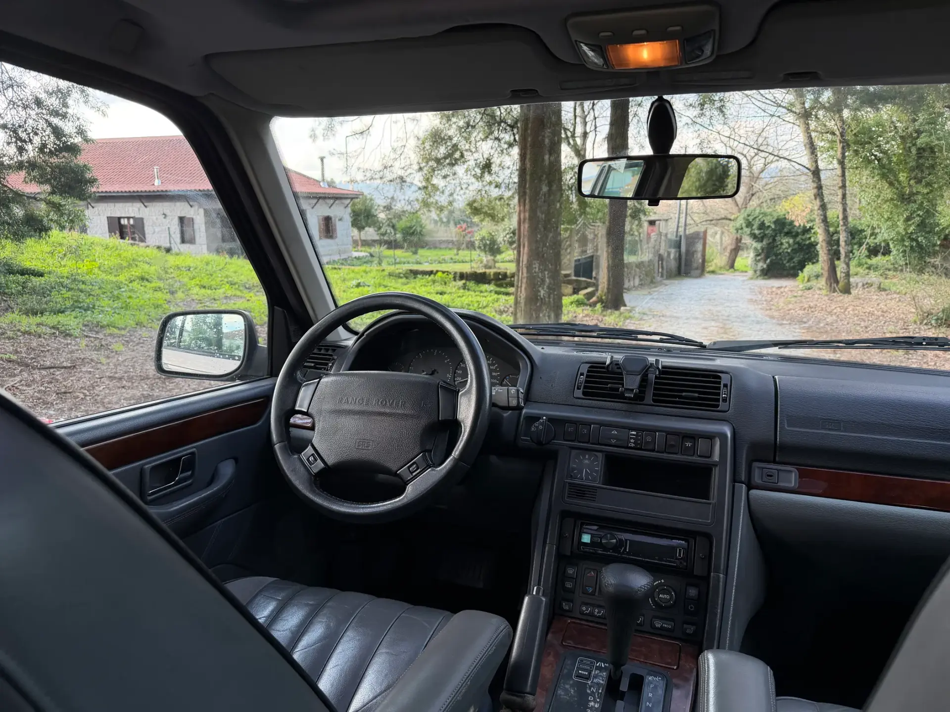 Land Rover Range Rover Outro 12