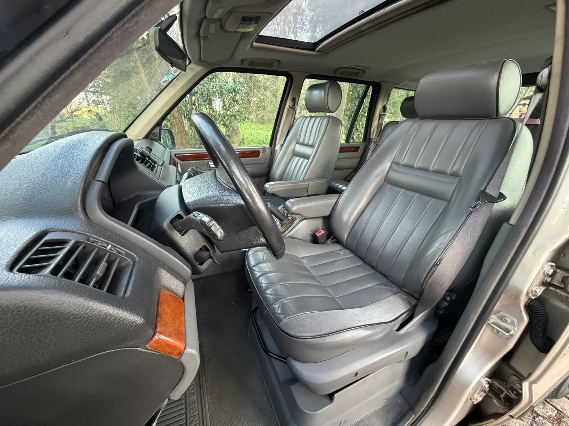 Land Rover Range Rover Outro 19