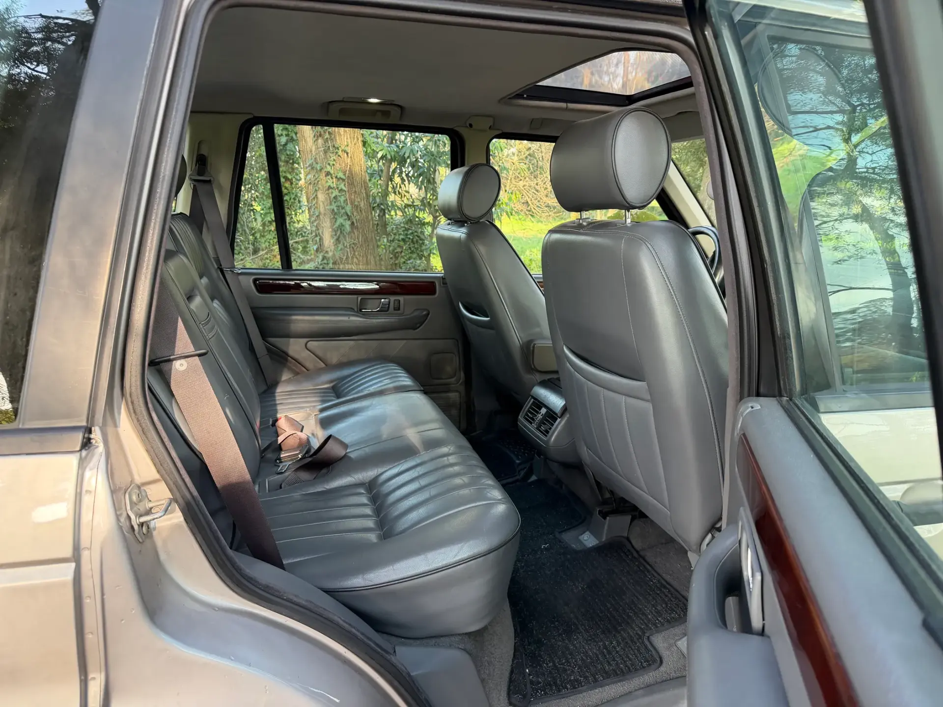 Land Rover Range Rover Outro 24