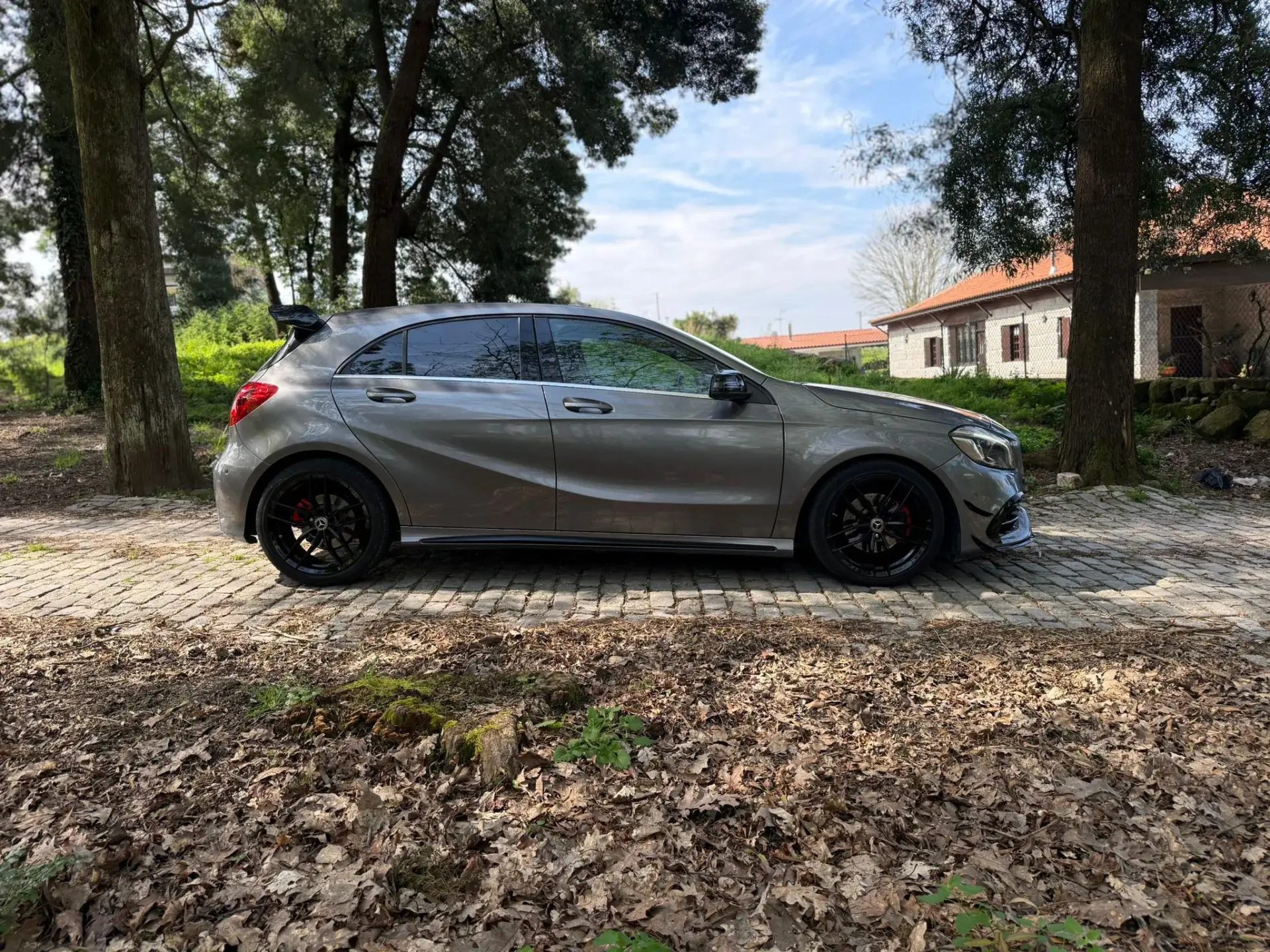 Mercedes-Benz A 180 d AMG Line 7