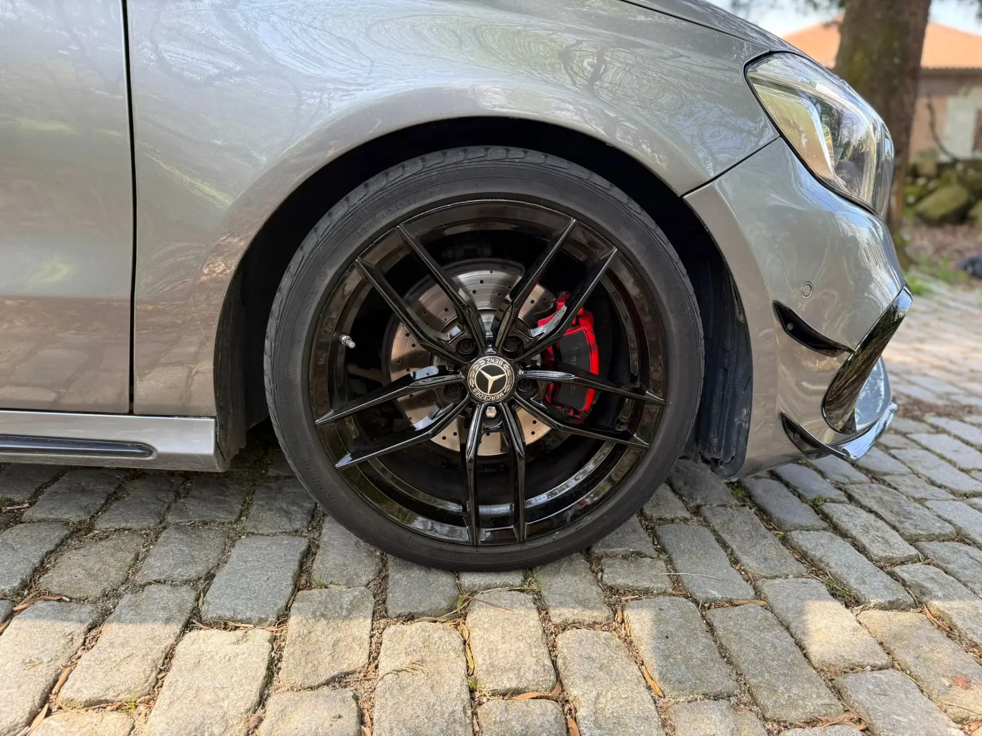 Mercedes-Benz A 180 d AMG Line 8