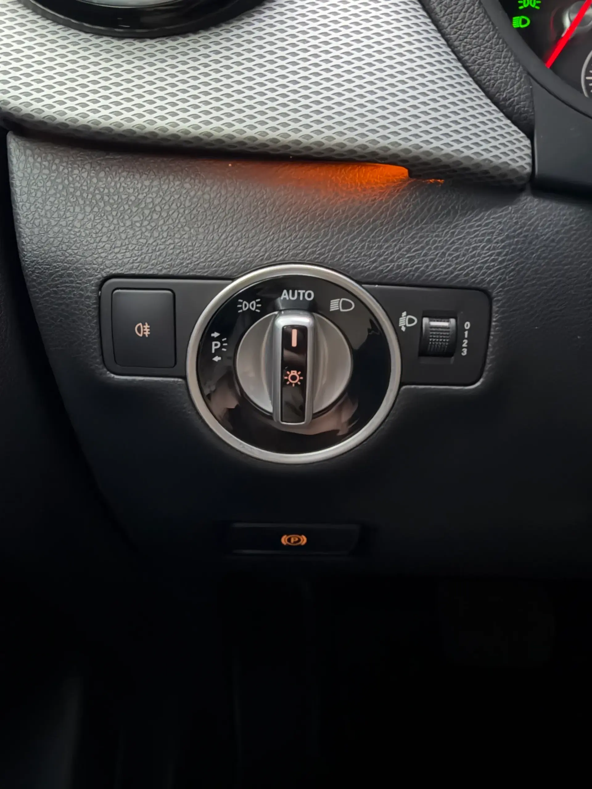 Mercedes-Benz B 250 e Electric Drive 20