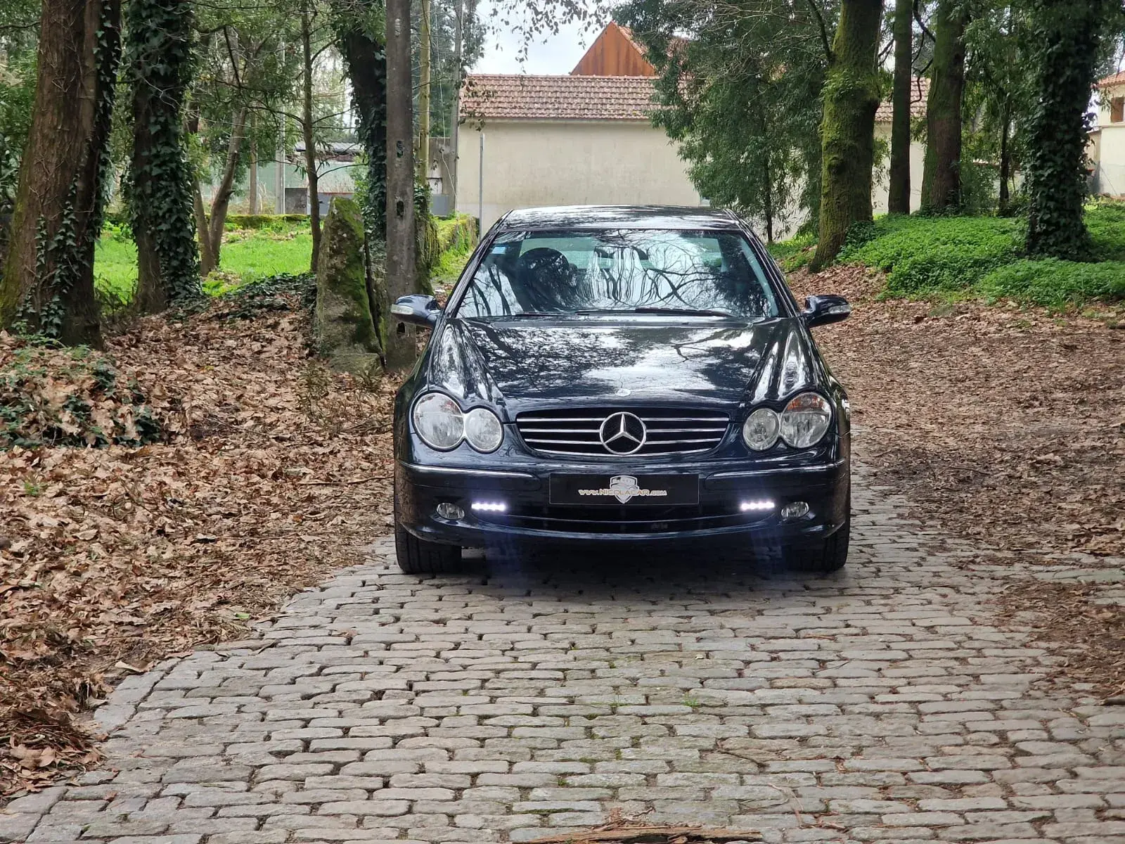 Mercedes-Benz CLK 240 Outro 25