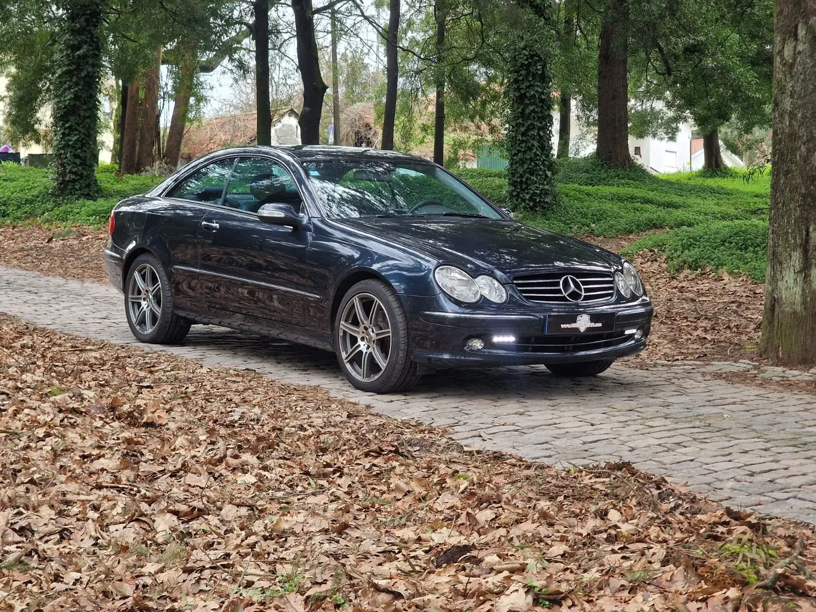 Mercedes-Benz CLK 240 Outro 26